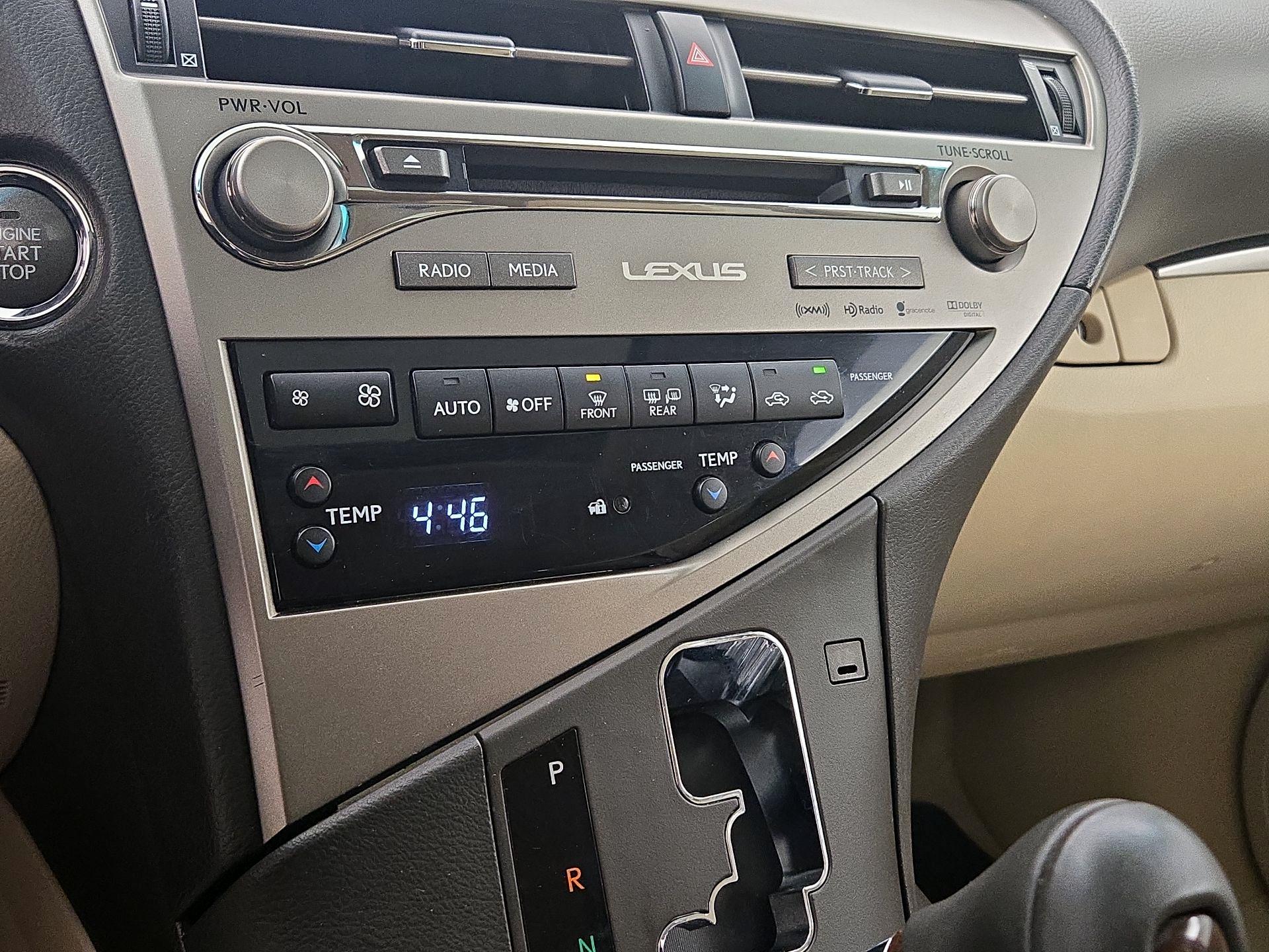 Thumbnail: 2015 Lexus RX - 17