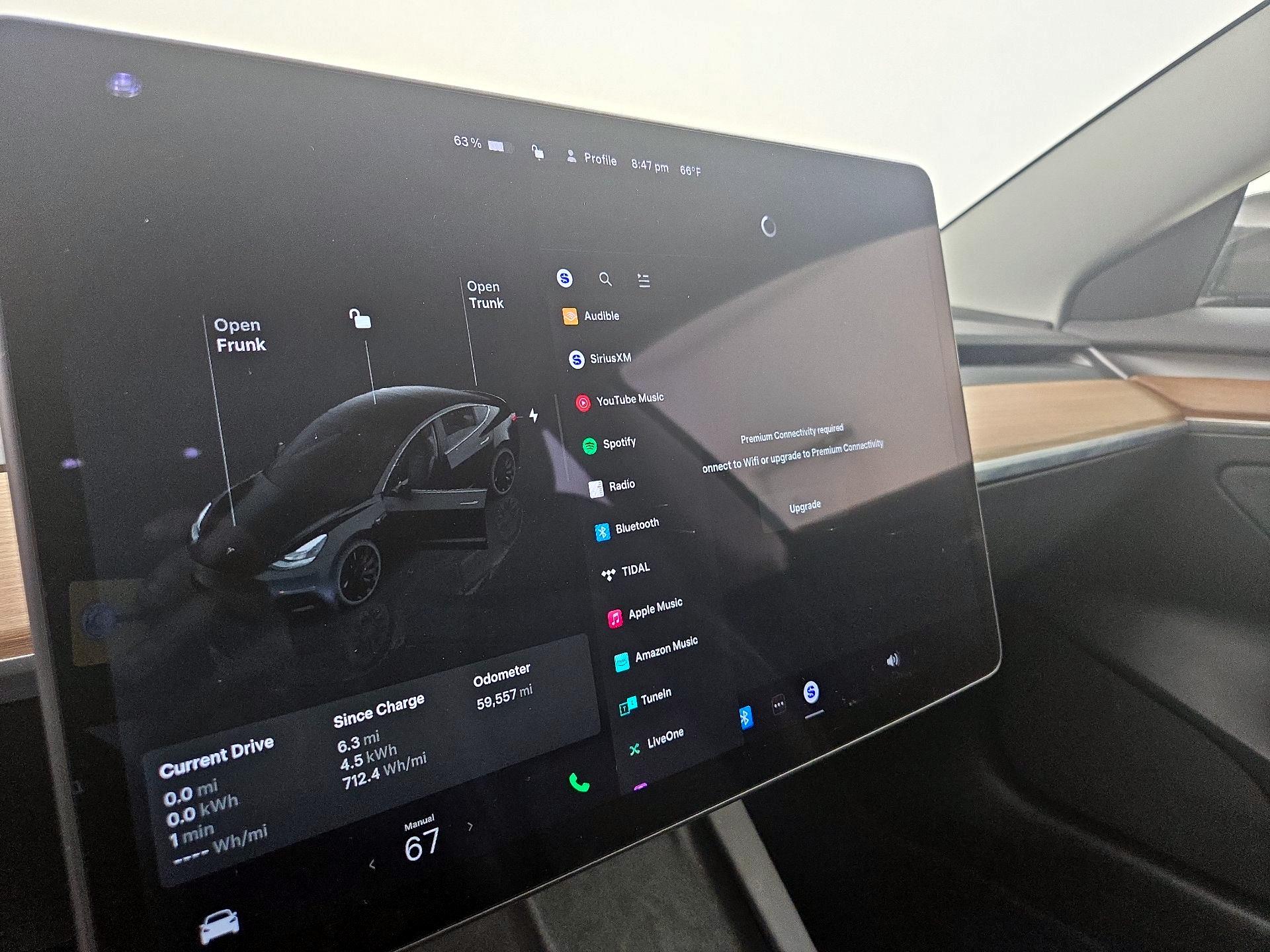 Thumbnail: 2022 Tesla Model 3 - 15
