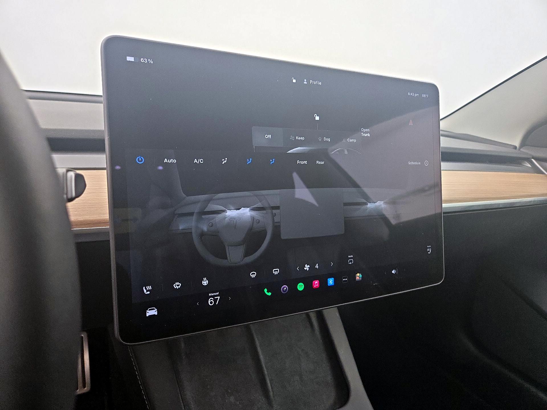 Thumbnail: 2022 Tesla Model 3 - 16