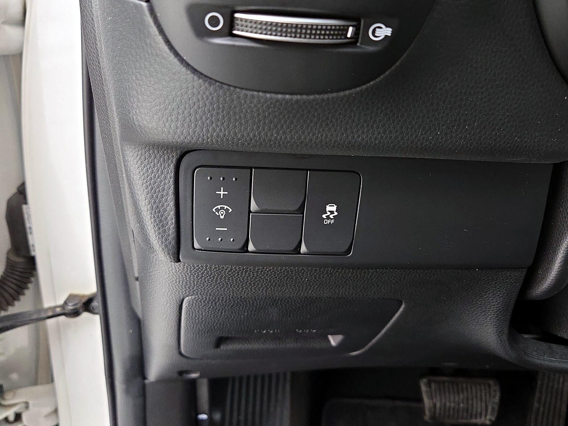 Thumbnail: 2019 Kia Soul - 13