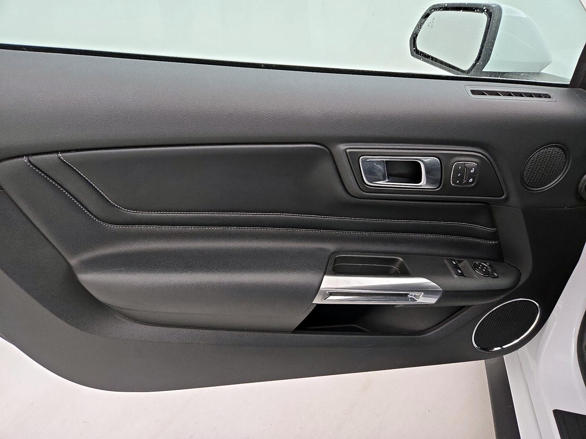 Thumbnail: 2020 Ford Mustang - 12