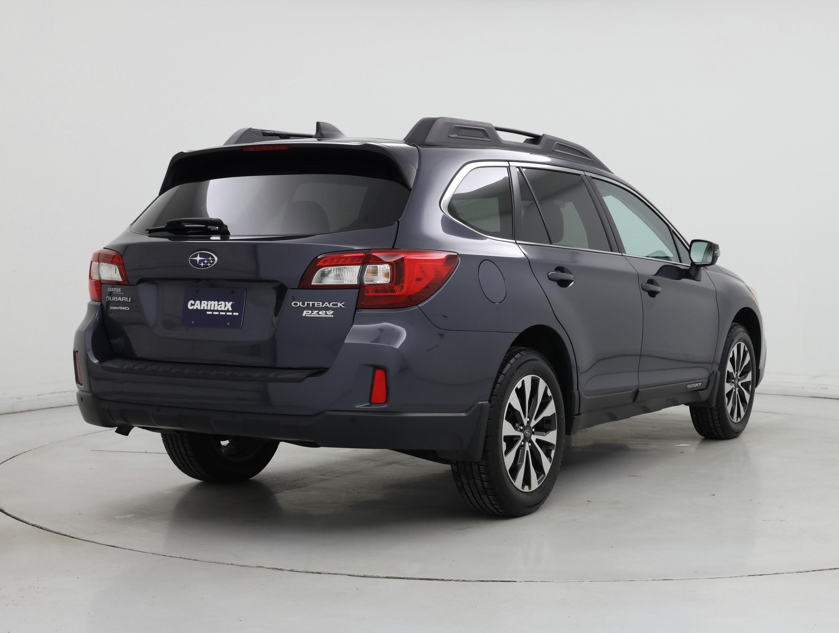 Thumbnail: 2017 Subaru Outback - 8