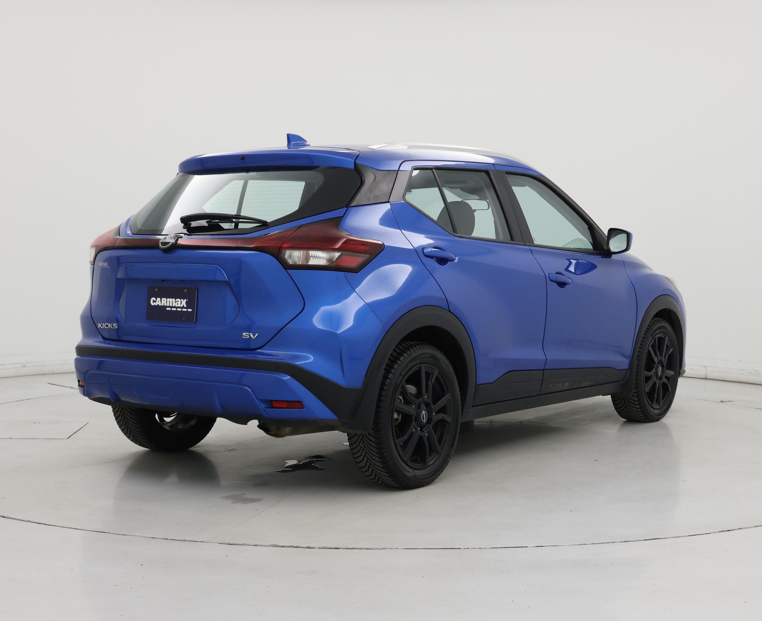 Thumbnail: 2022 Nissan Kicks - 8