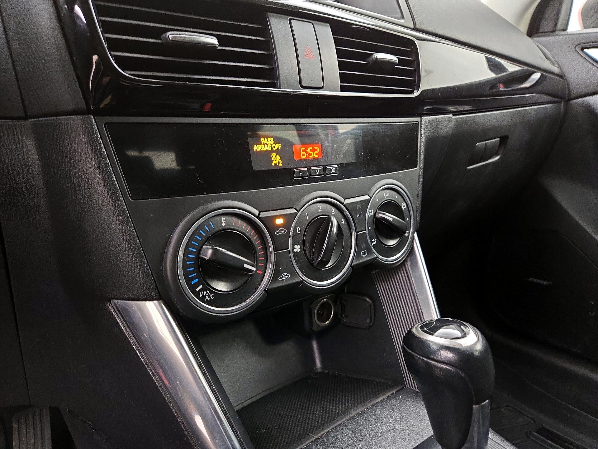 Thumbnail: 2014 Mazda CX-5 - 16