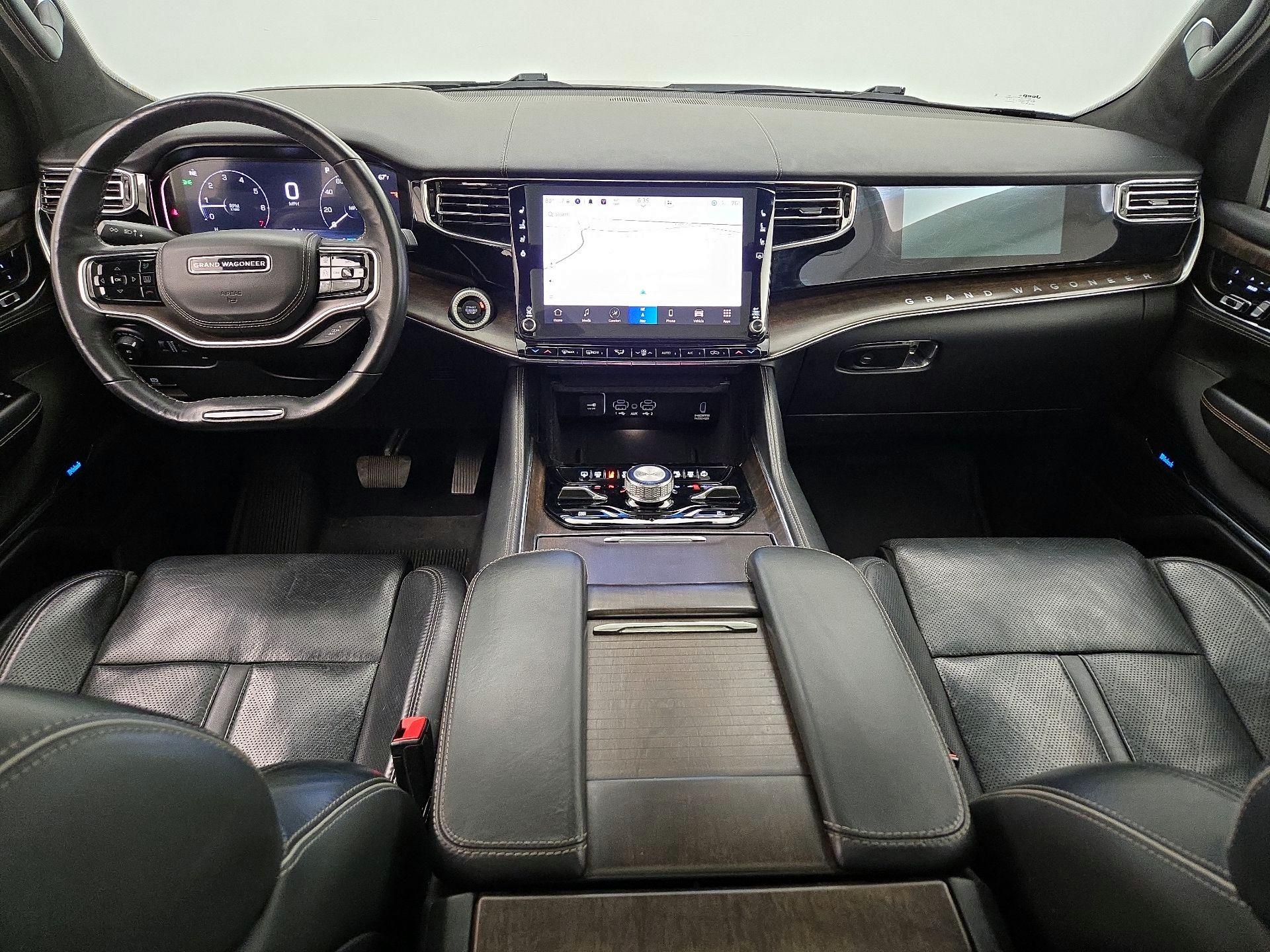 Thumbnail: 2022 Jeep Grand Wagoneer - 9