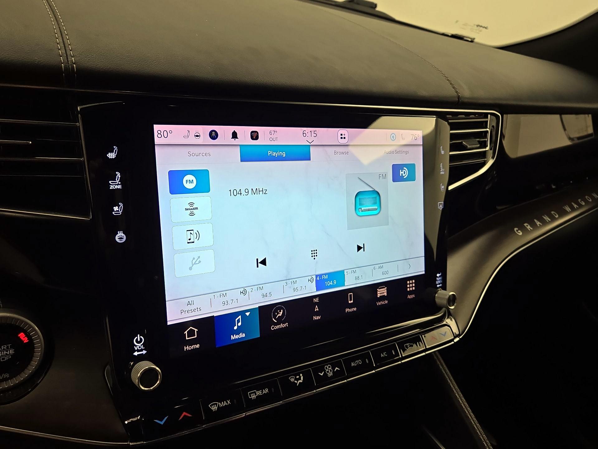 Thumbnail: 2022 Jeep Grand Wagoneer - 16