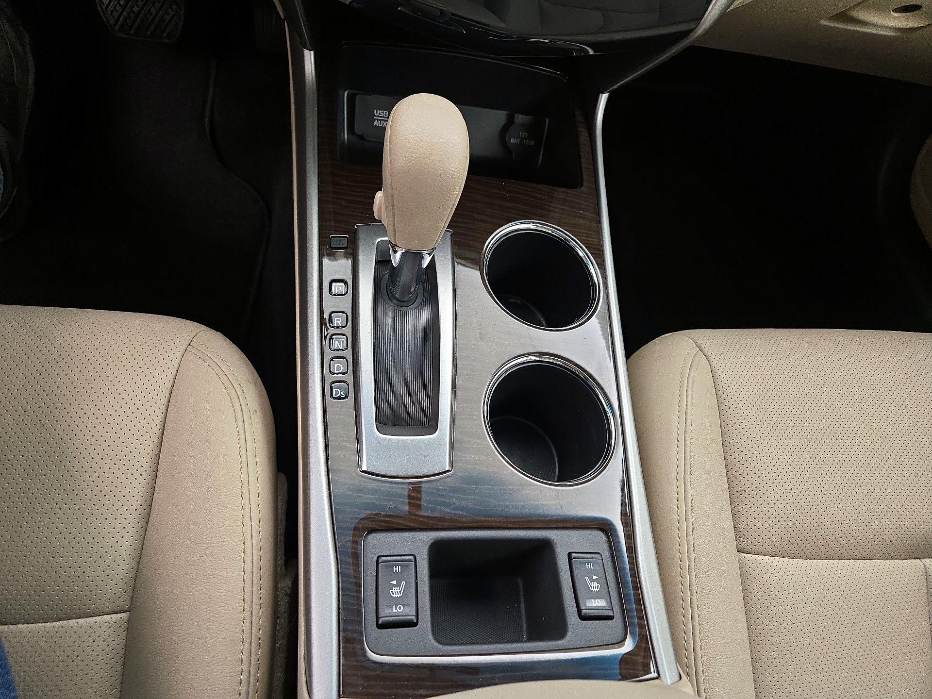 Thumbnail: 2015 Nissan Altima - 18