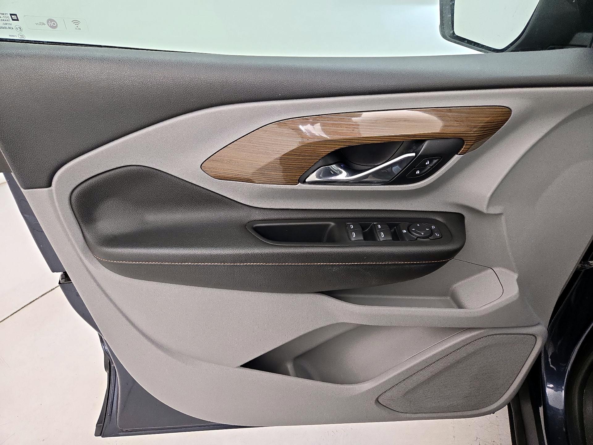 Thumbnail: 2018 GMC Terrain - 12