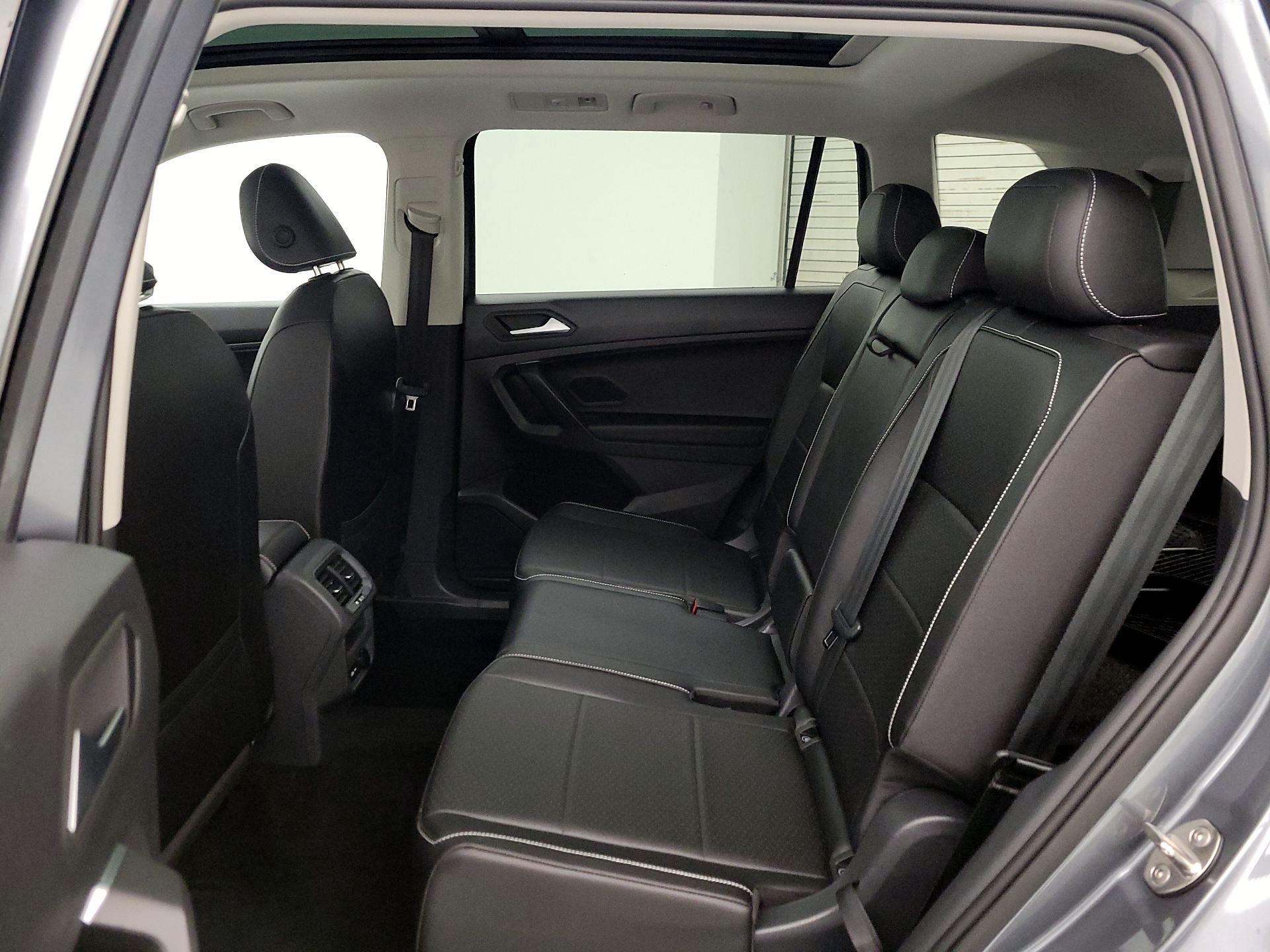 Thumbnail: 2021 Volkswagen Tiguan - 20