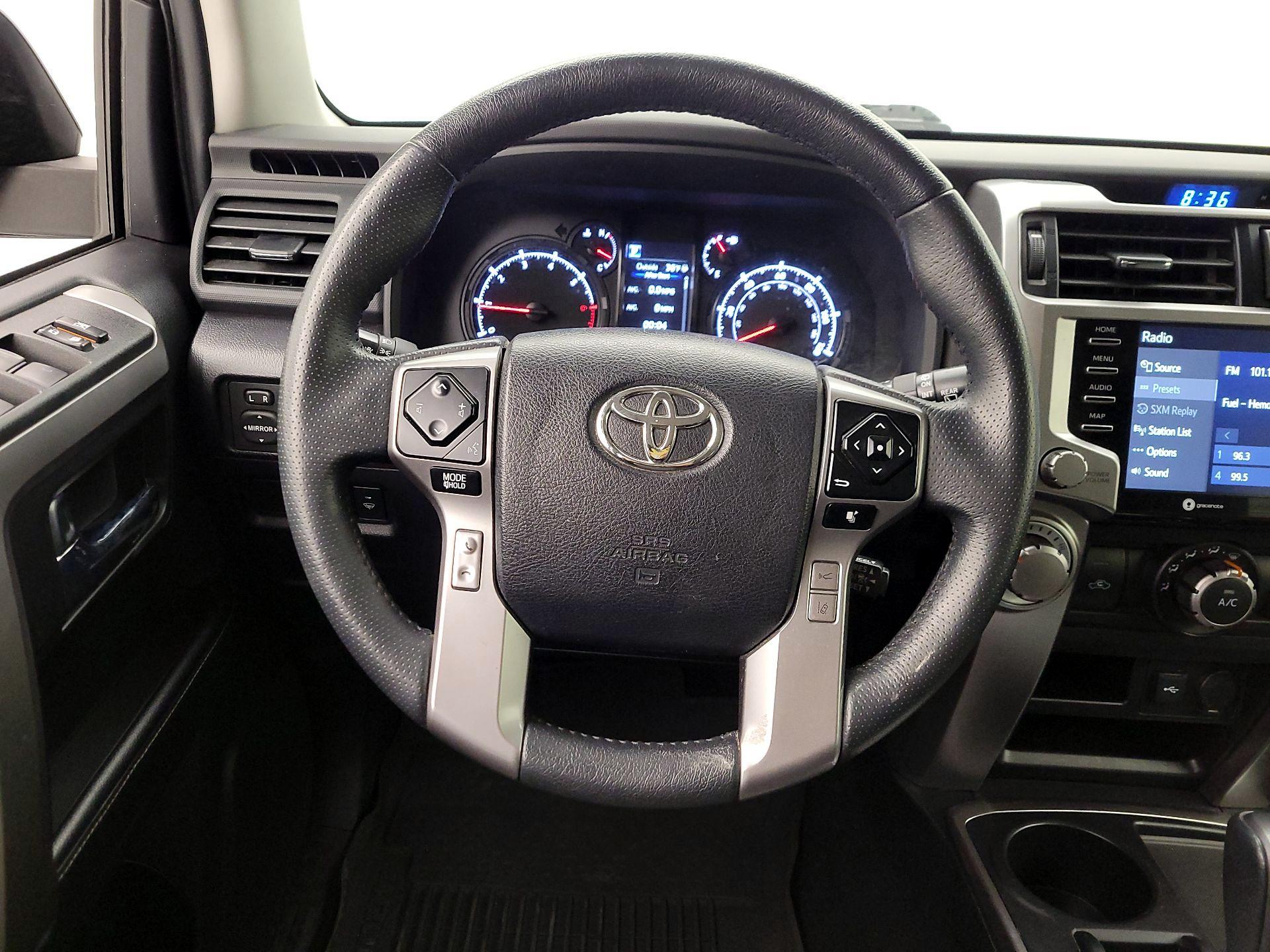 Thumbnail: 2023 Toyota 4Runner - 10