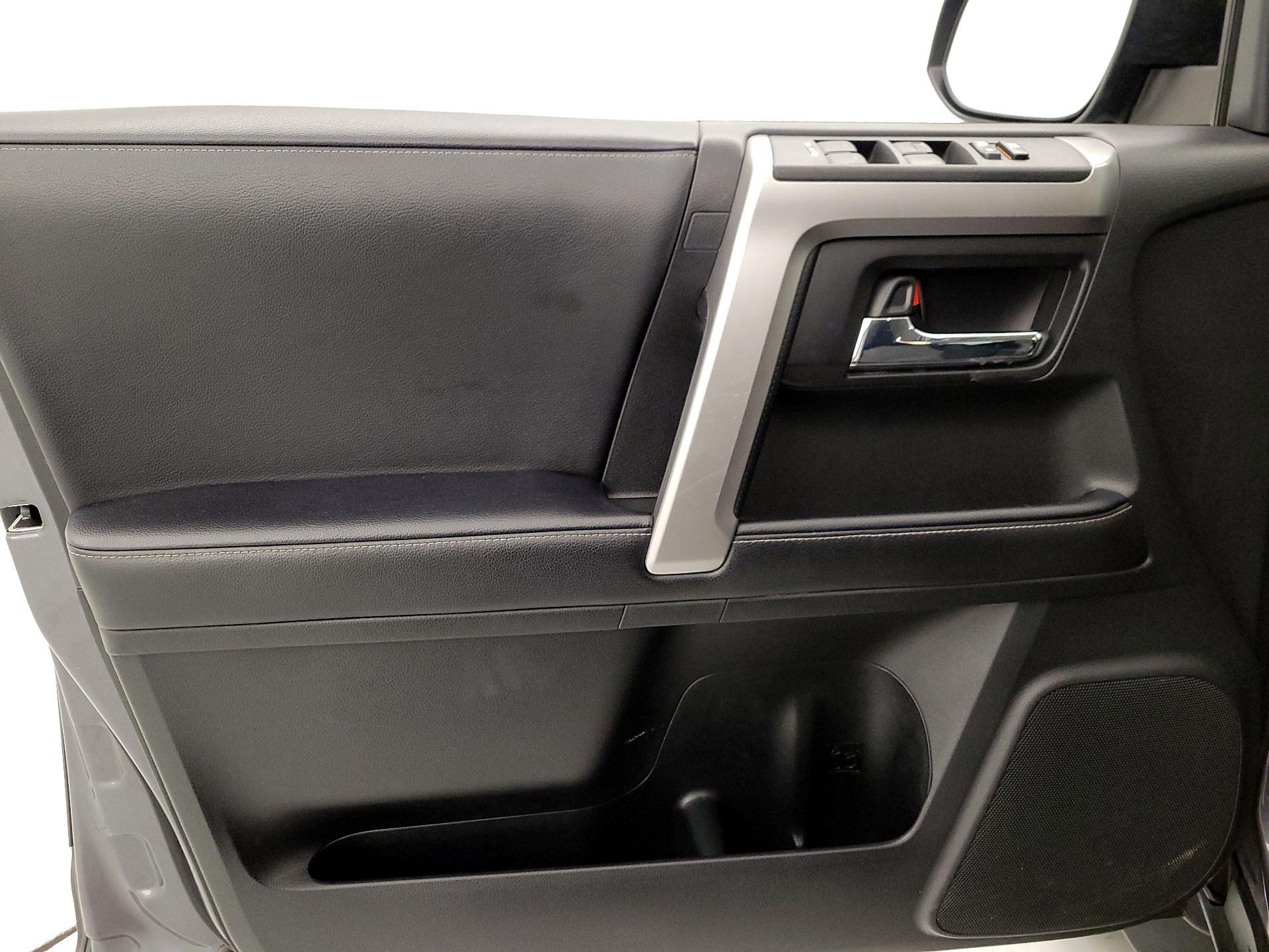 Thumbnail: 2023 Toyota 4Runner - 12