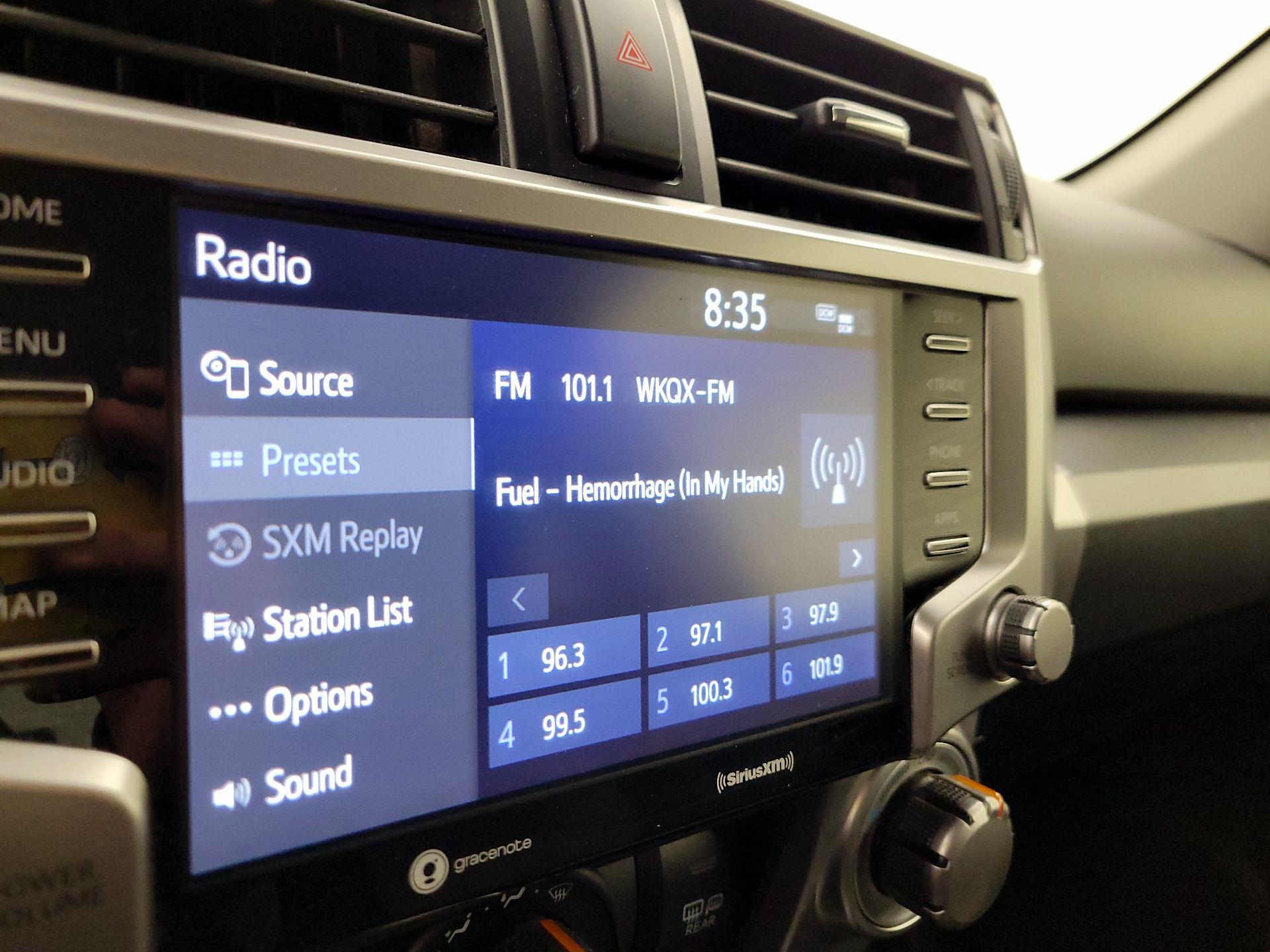 Thumbnail: 2023 Toyota 4Runner - 15