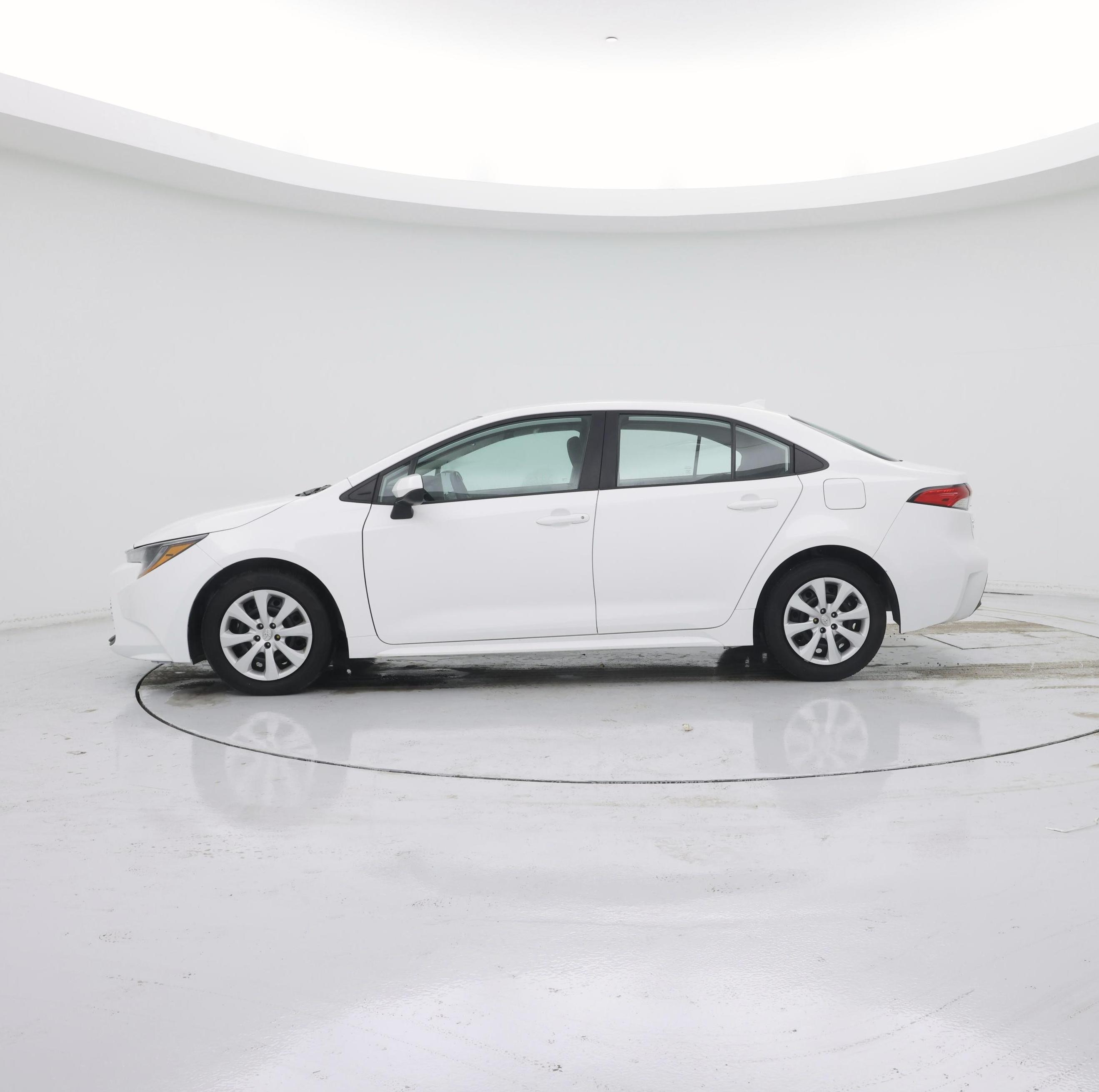 Thumbnail: 2024 Toyota Corolla - 3