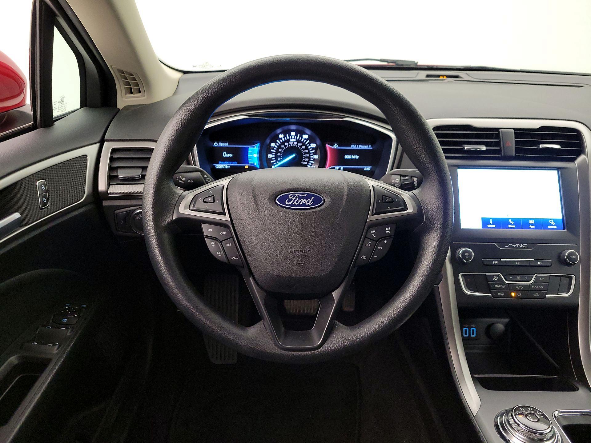 Thumbnail: 2020 Ford Fusion - 10