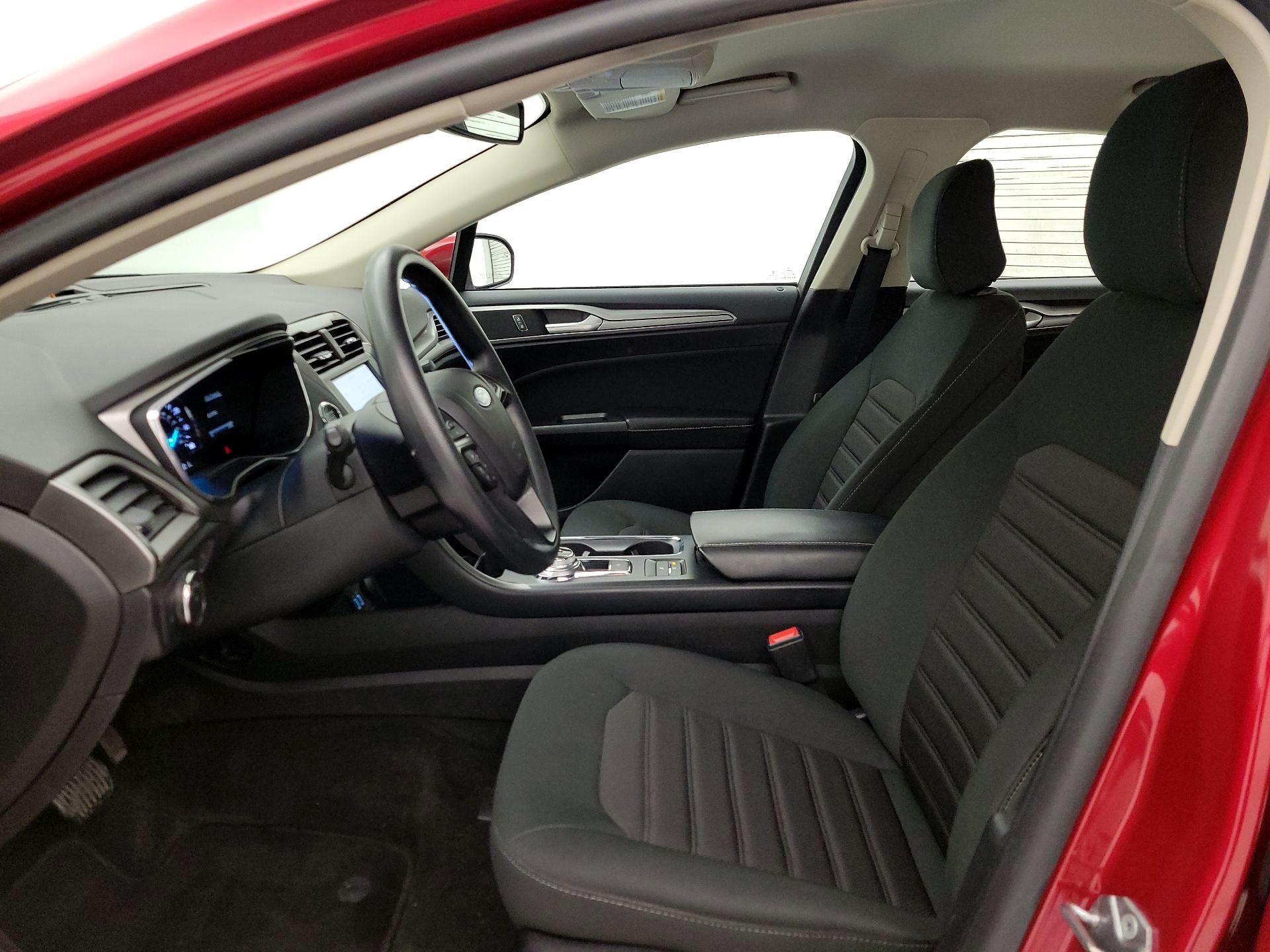 Thumbnail: 2020 Ford Fusion - 11