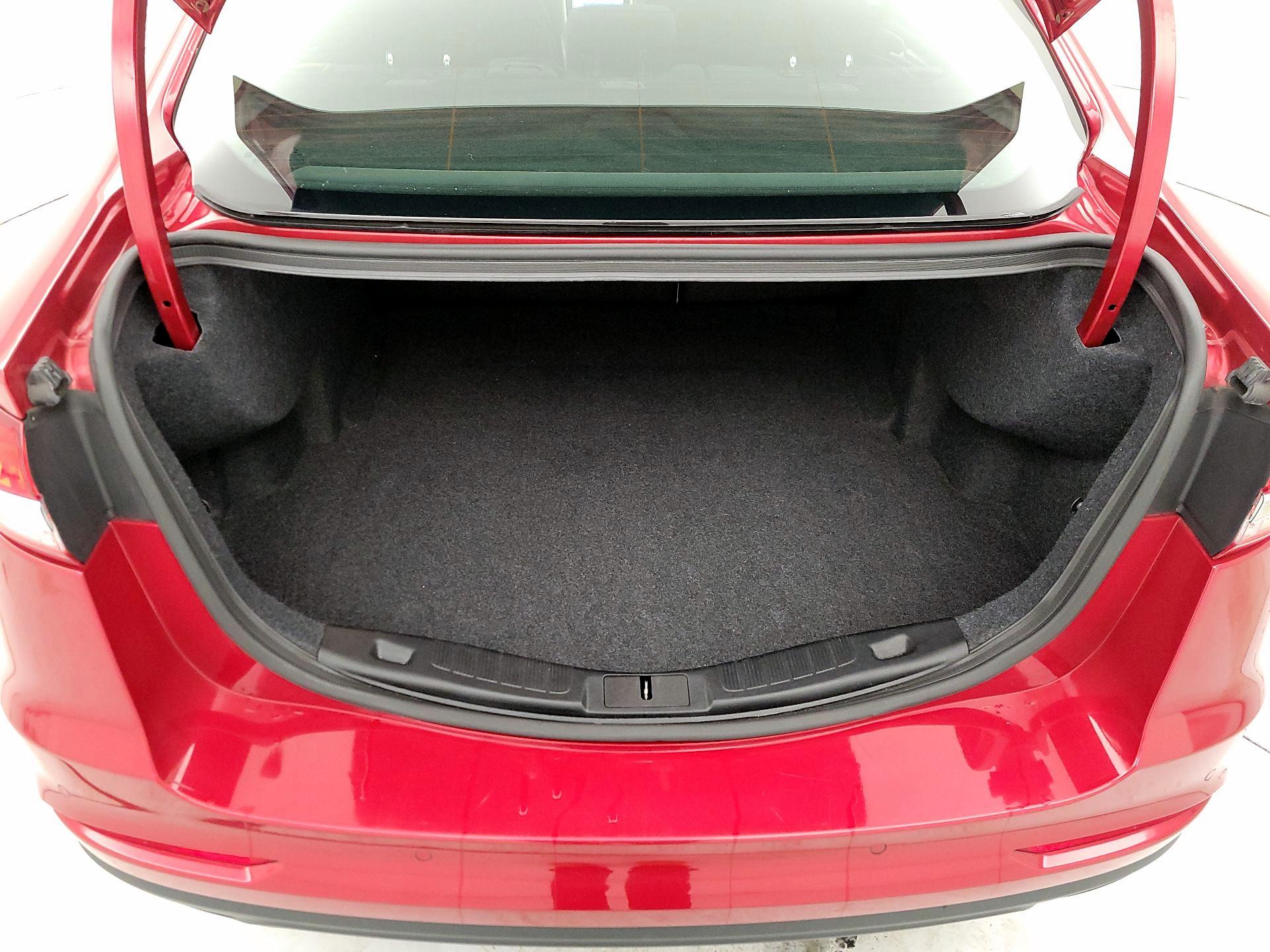 Thumbnail: 2020 Ford Fusion - 20