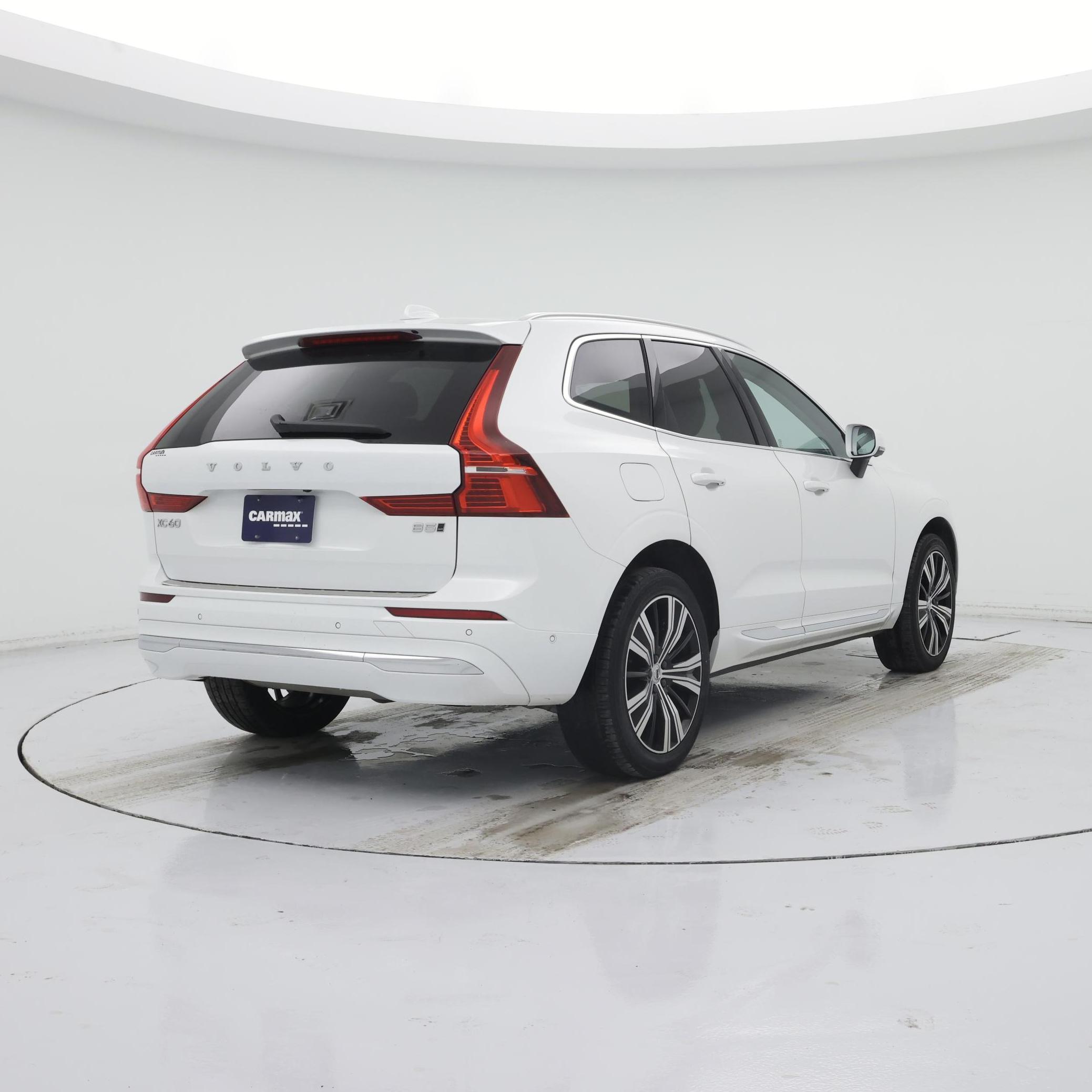 Thumbnail: 2023 Volvo XC60 - 8