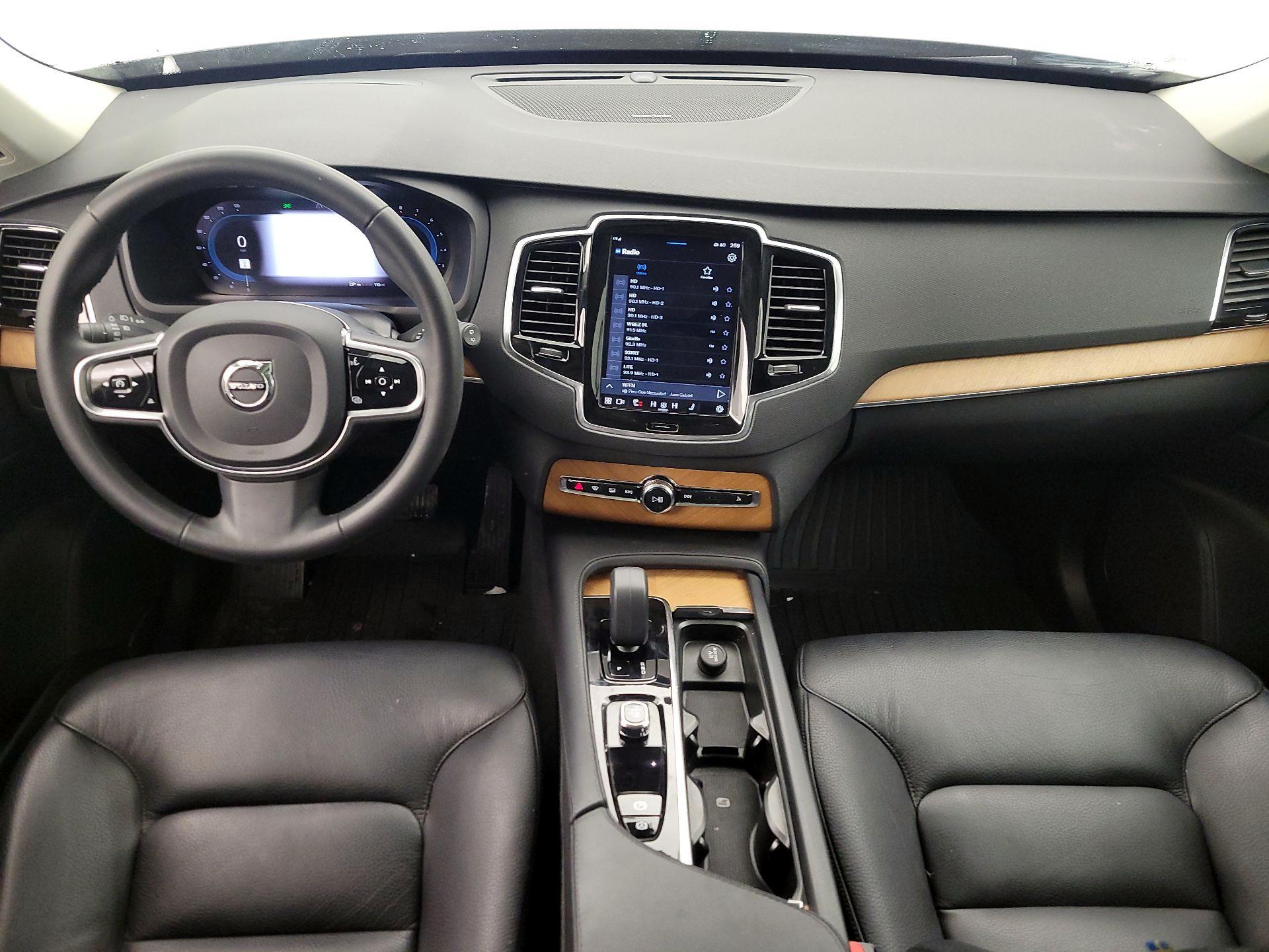 Thumbnail: 2023 Volvo XC90 - 9