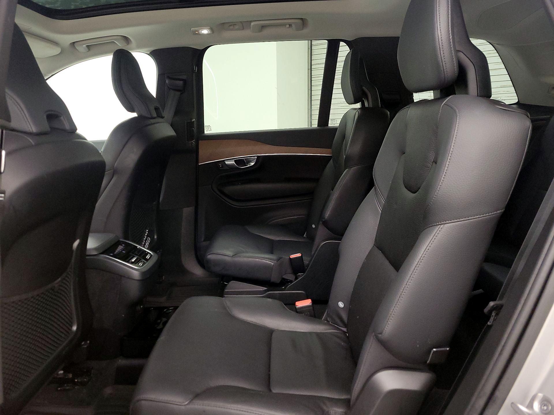 Thumbnail: 2023 Volvo XC90 - 20