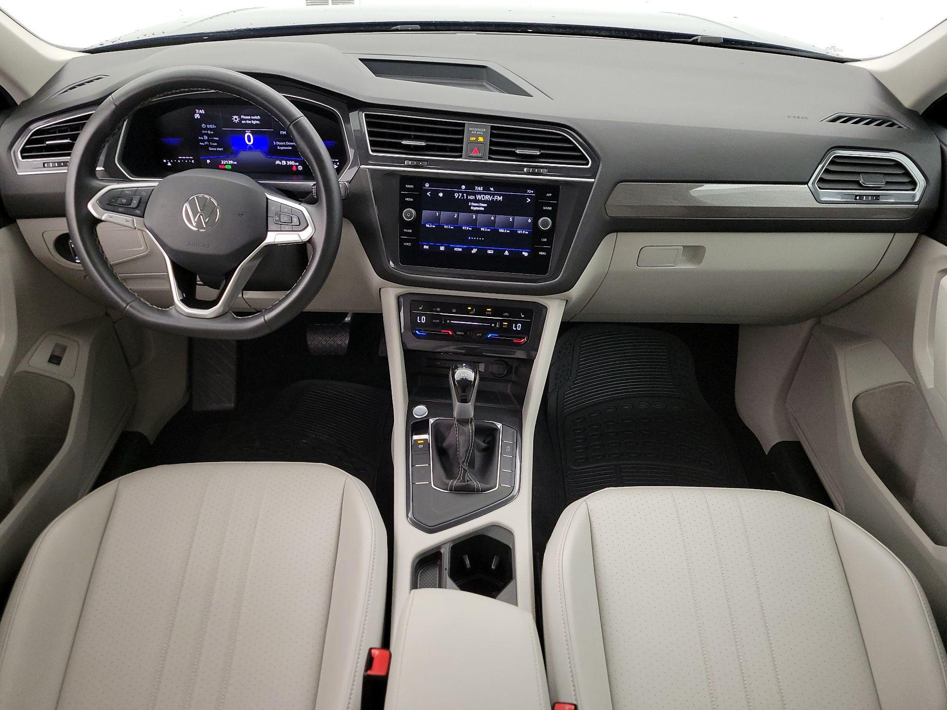 Thumbnail: 2024 Volkswagen Tiguan - 9