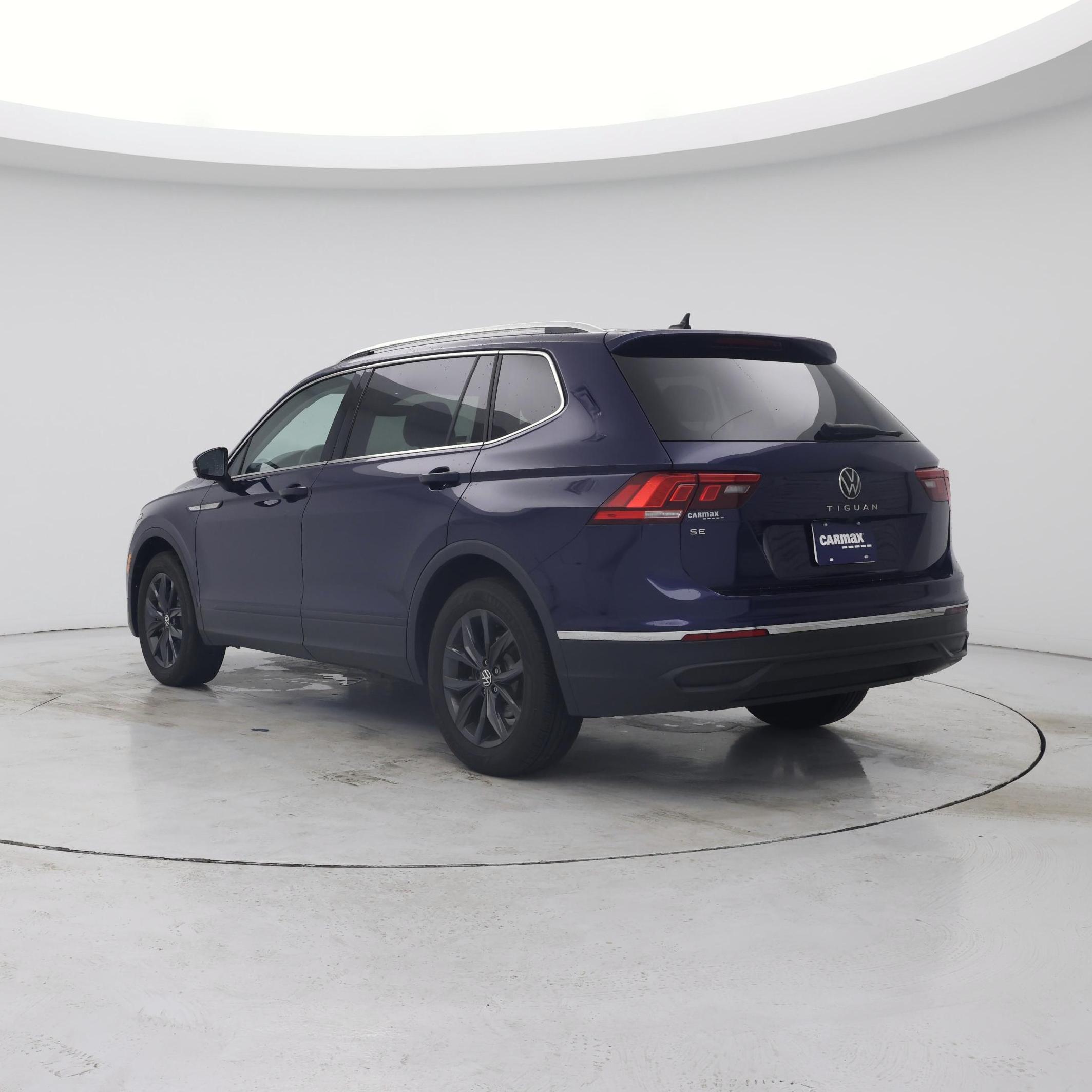 Thumbnail: 2024 Volkswagen Tiguan - 2