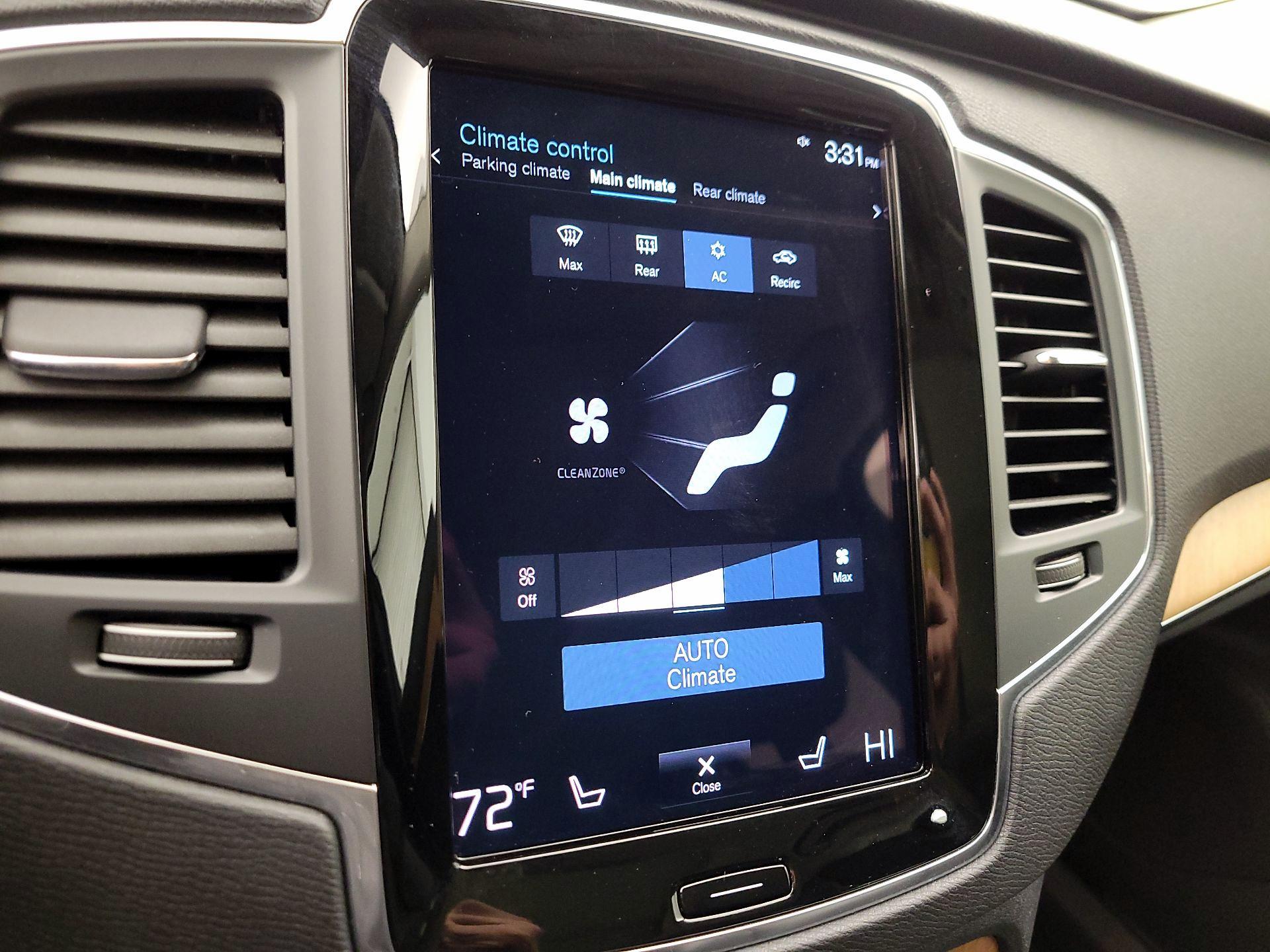 Thumbnail: 2022 Volvo XC90 - 17