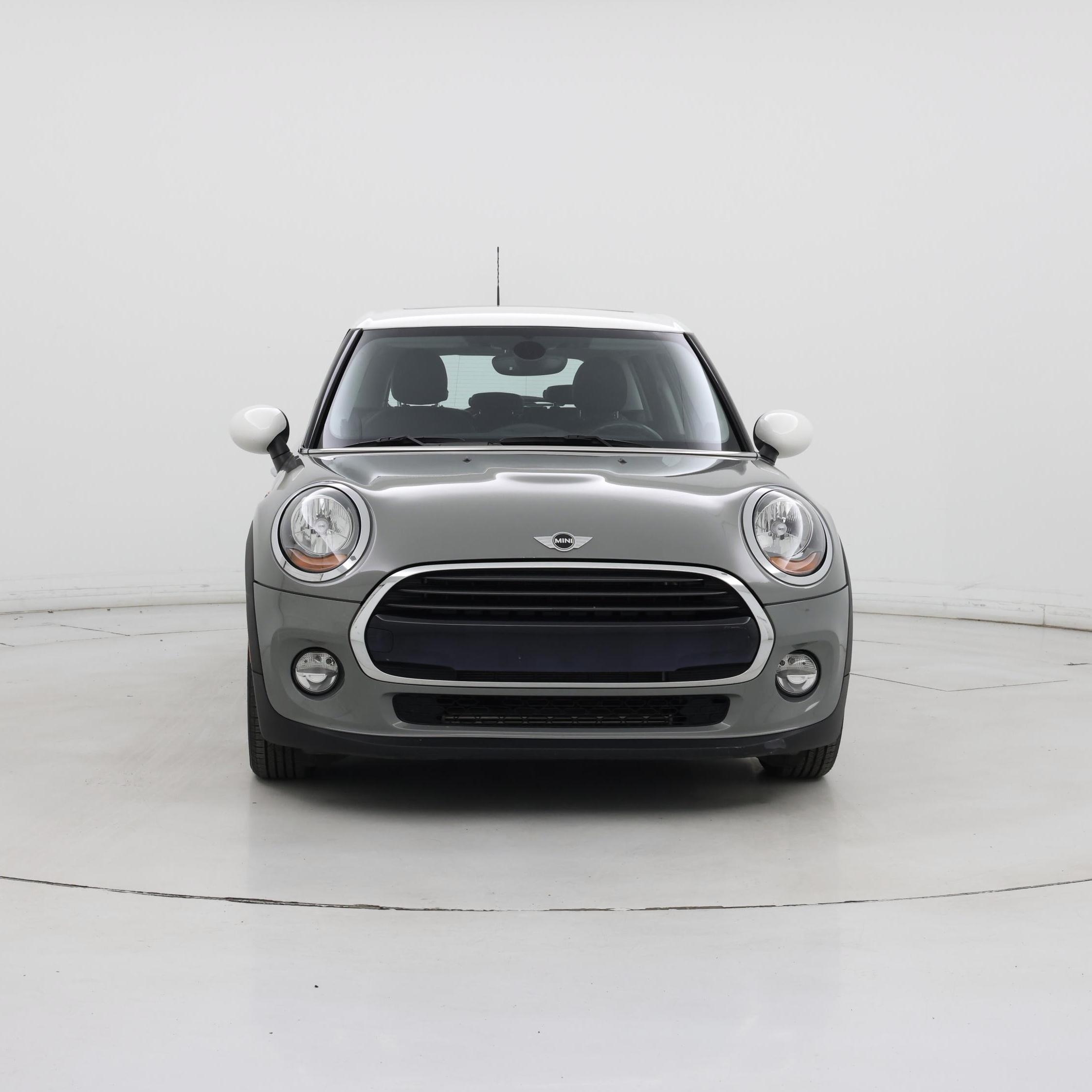 Thumbnail: 2016 MINI Cooper Hardtop - 5