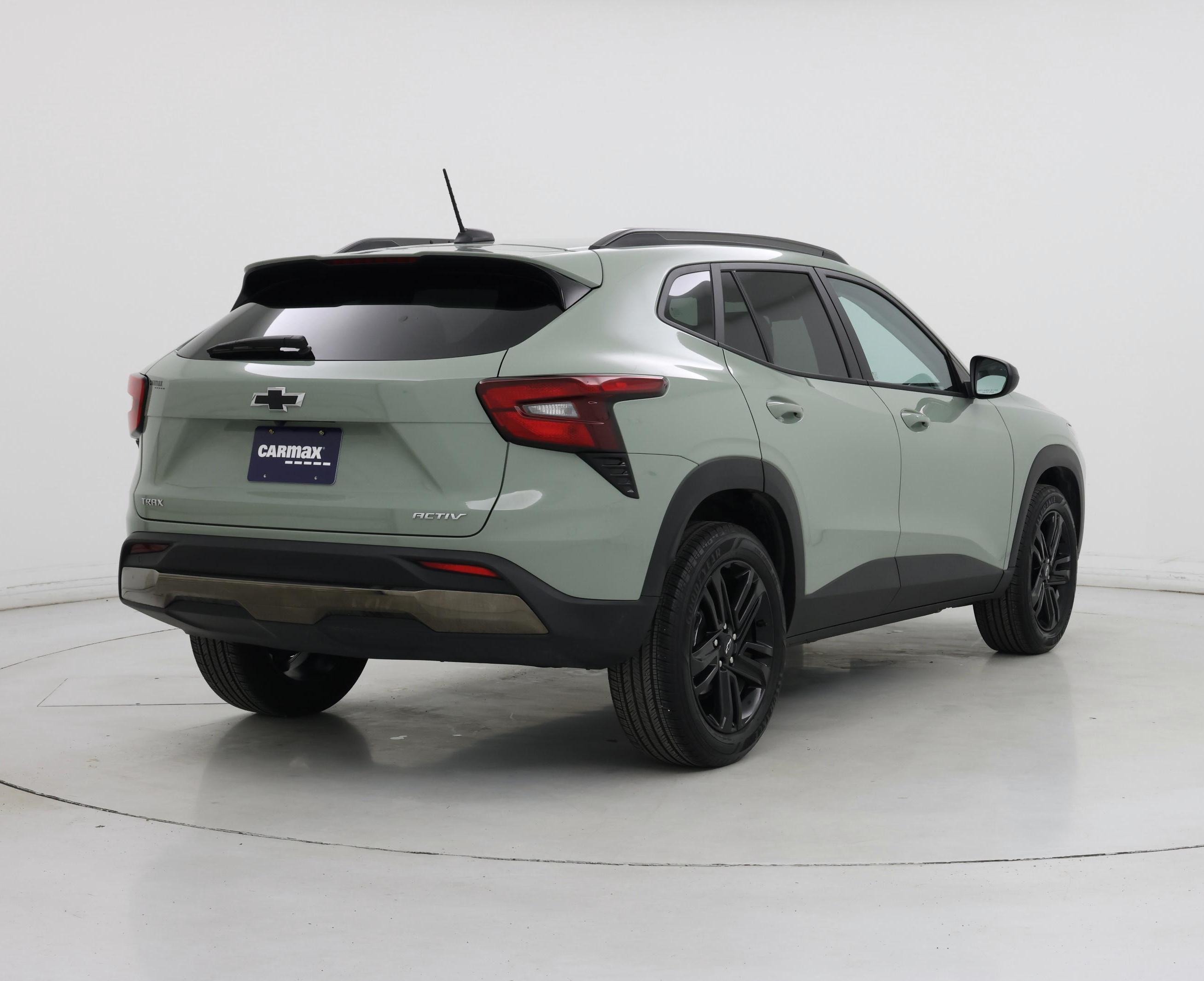 Thumbnail: 2025 Chevrolet Trax - 8
