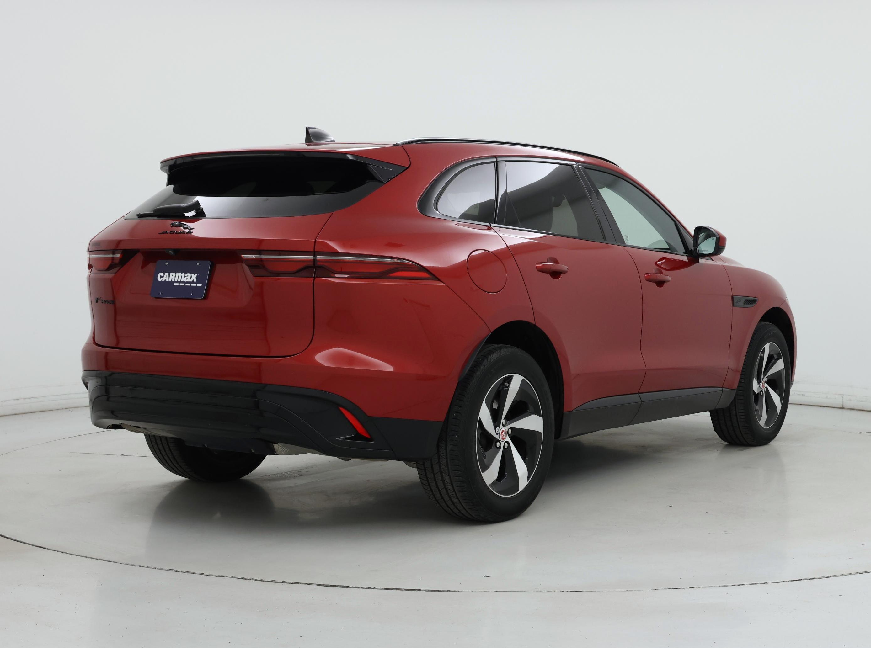 Thumbnail: 2022 Jaguar F-Pace - 8