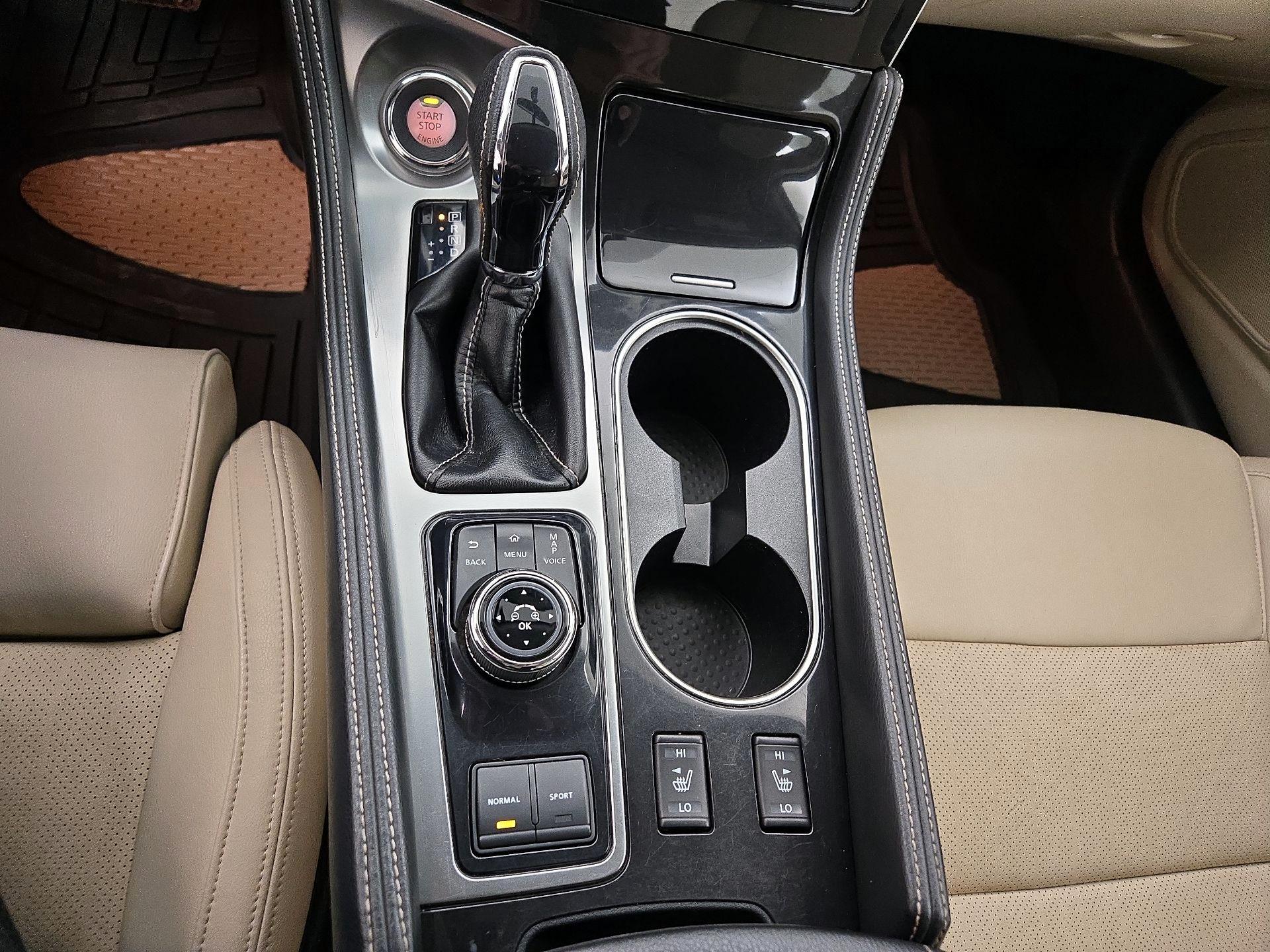 Thumbnail: 2018 Nissan Maxima - 18