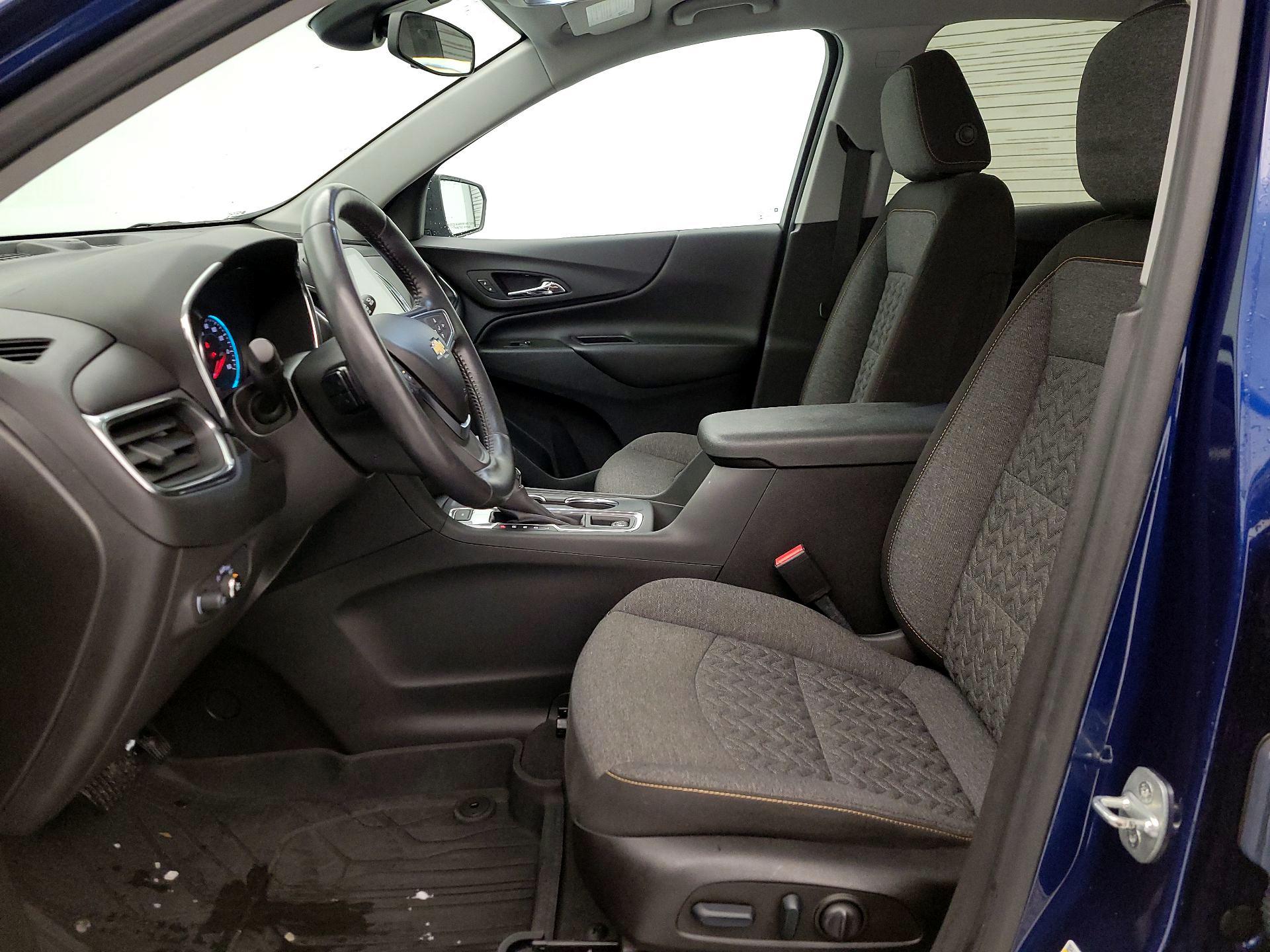 Thumbnail: 2022 Chevrolet Equinox - 11