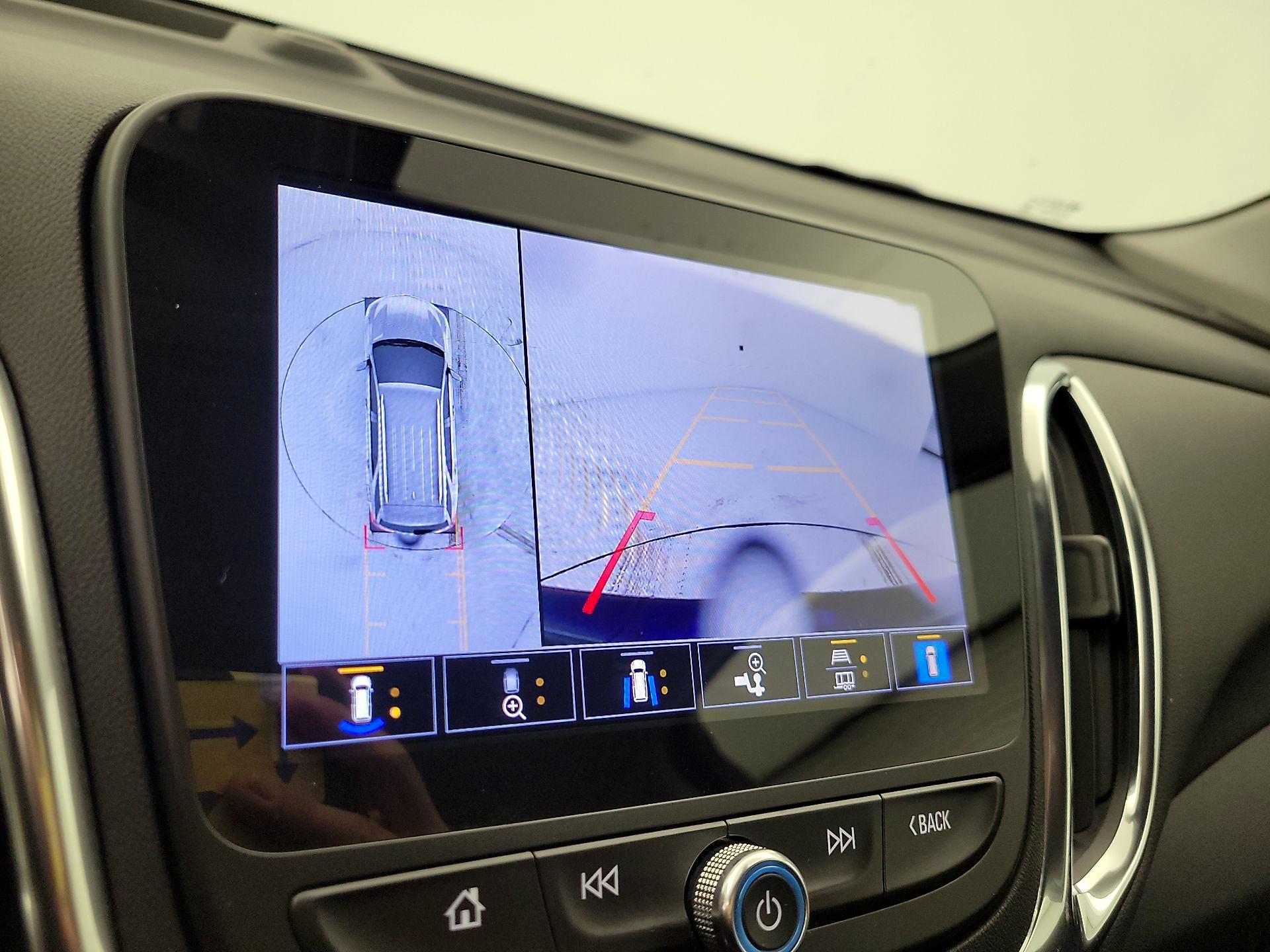 Thumbnail: 2022 Chevrolet Equinox - 15