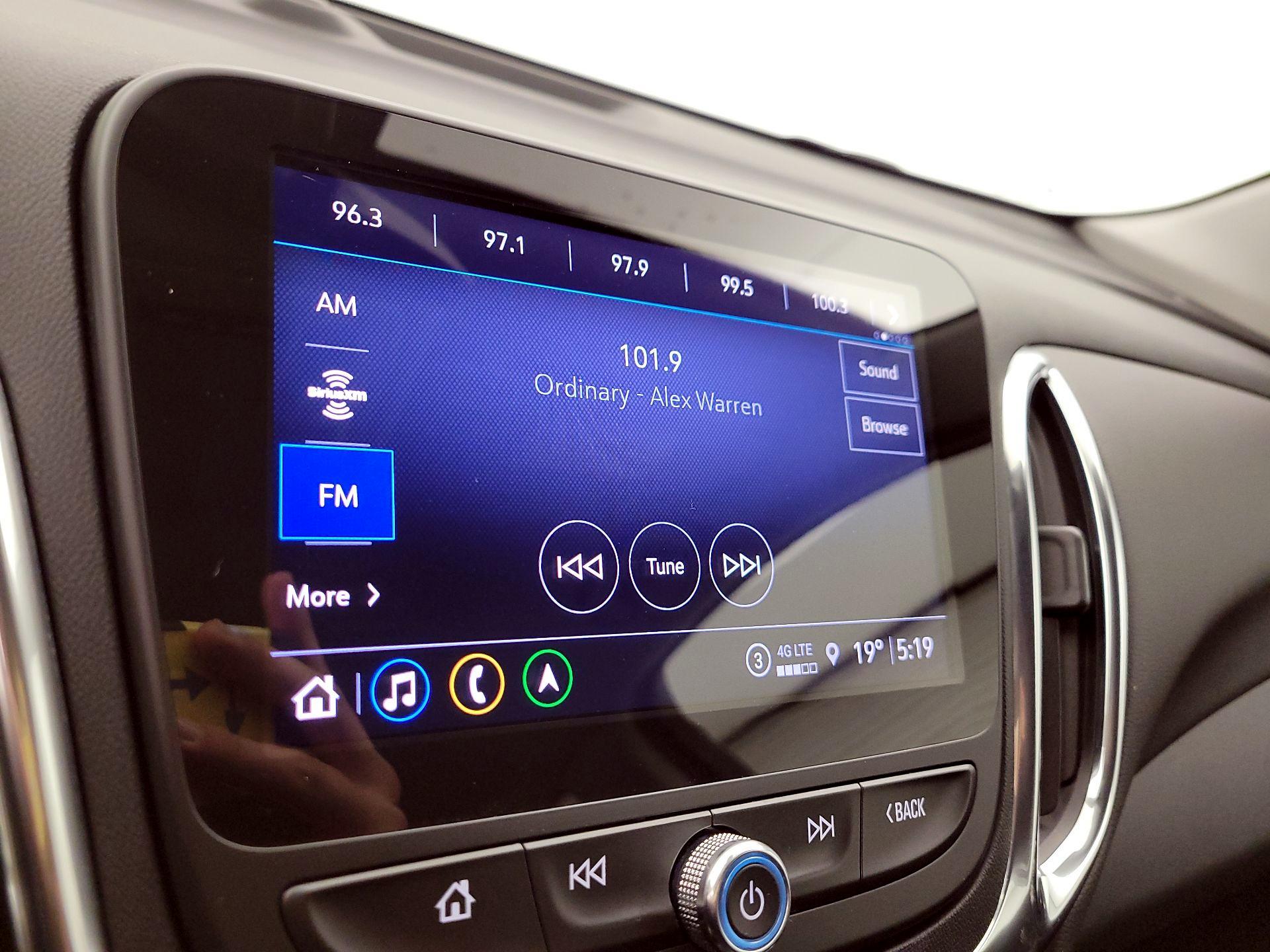 Thumbnail: 2022 Chevrolet Equinox - 16