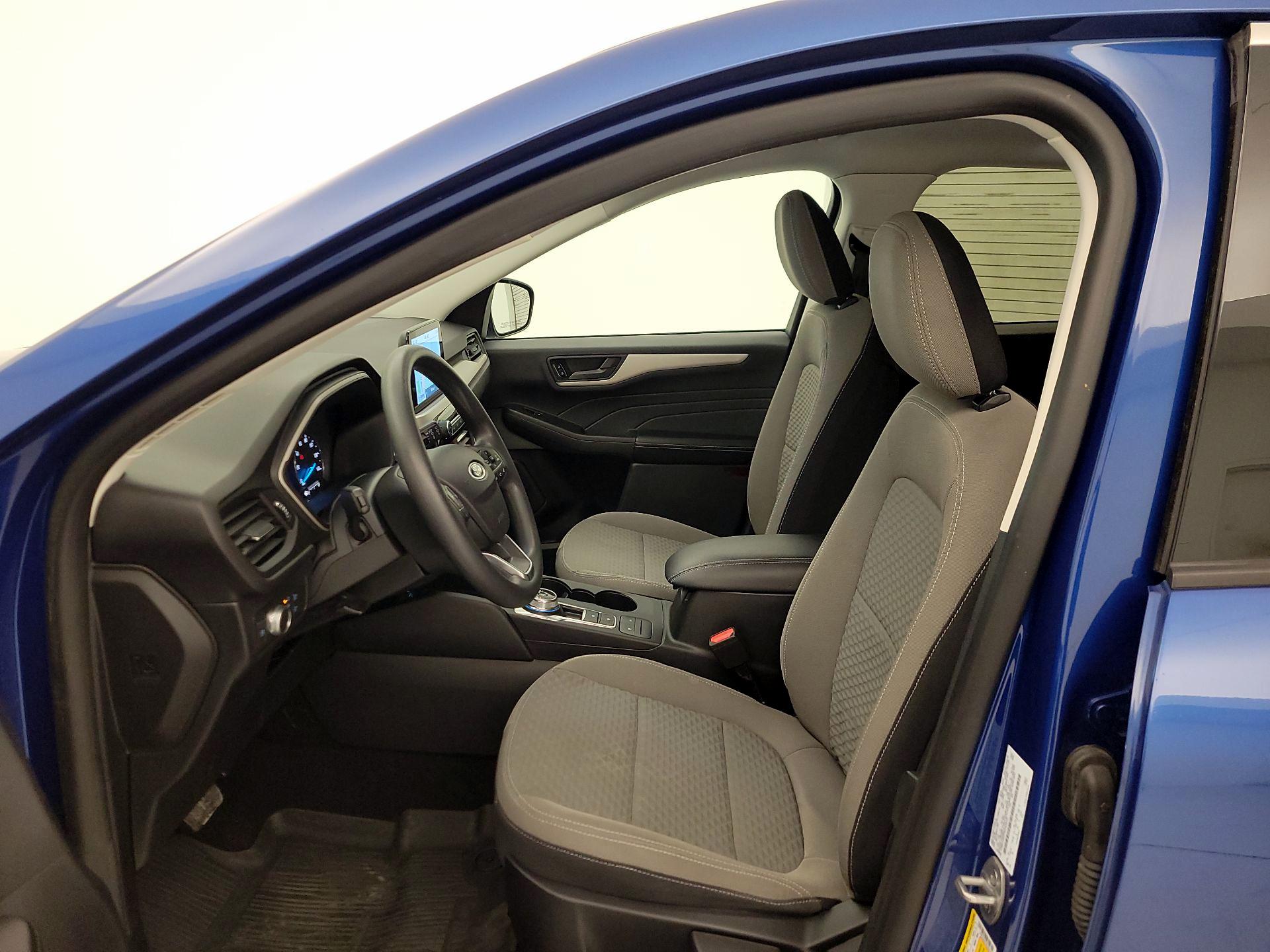 Thumbnail: 2022 Ford Escape - 11