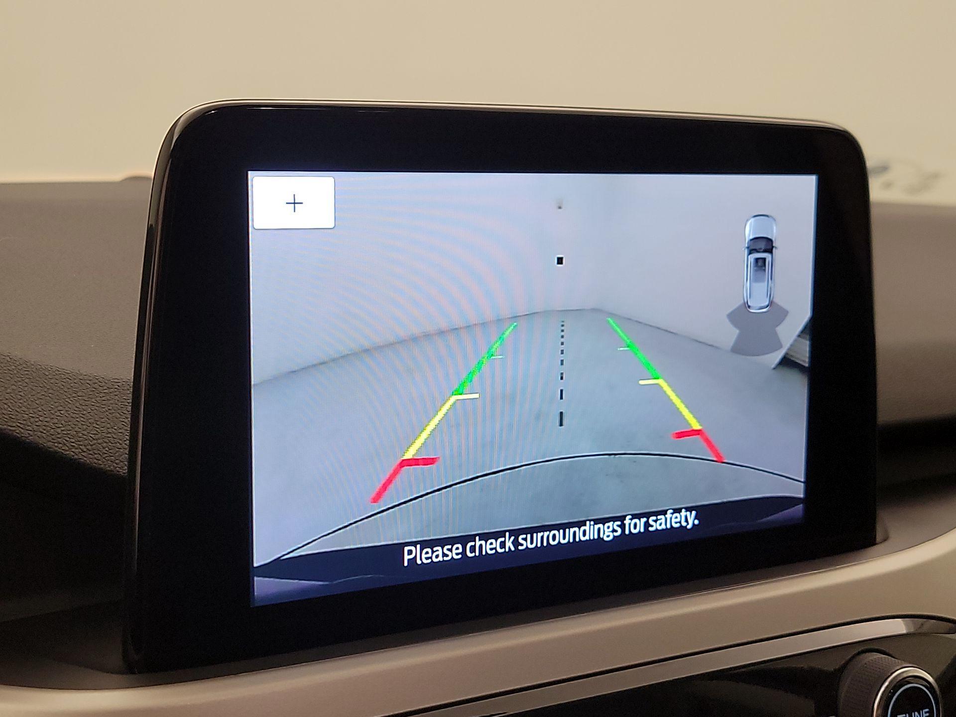 Thumbnail: 2022 Ford Escape - 15