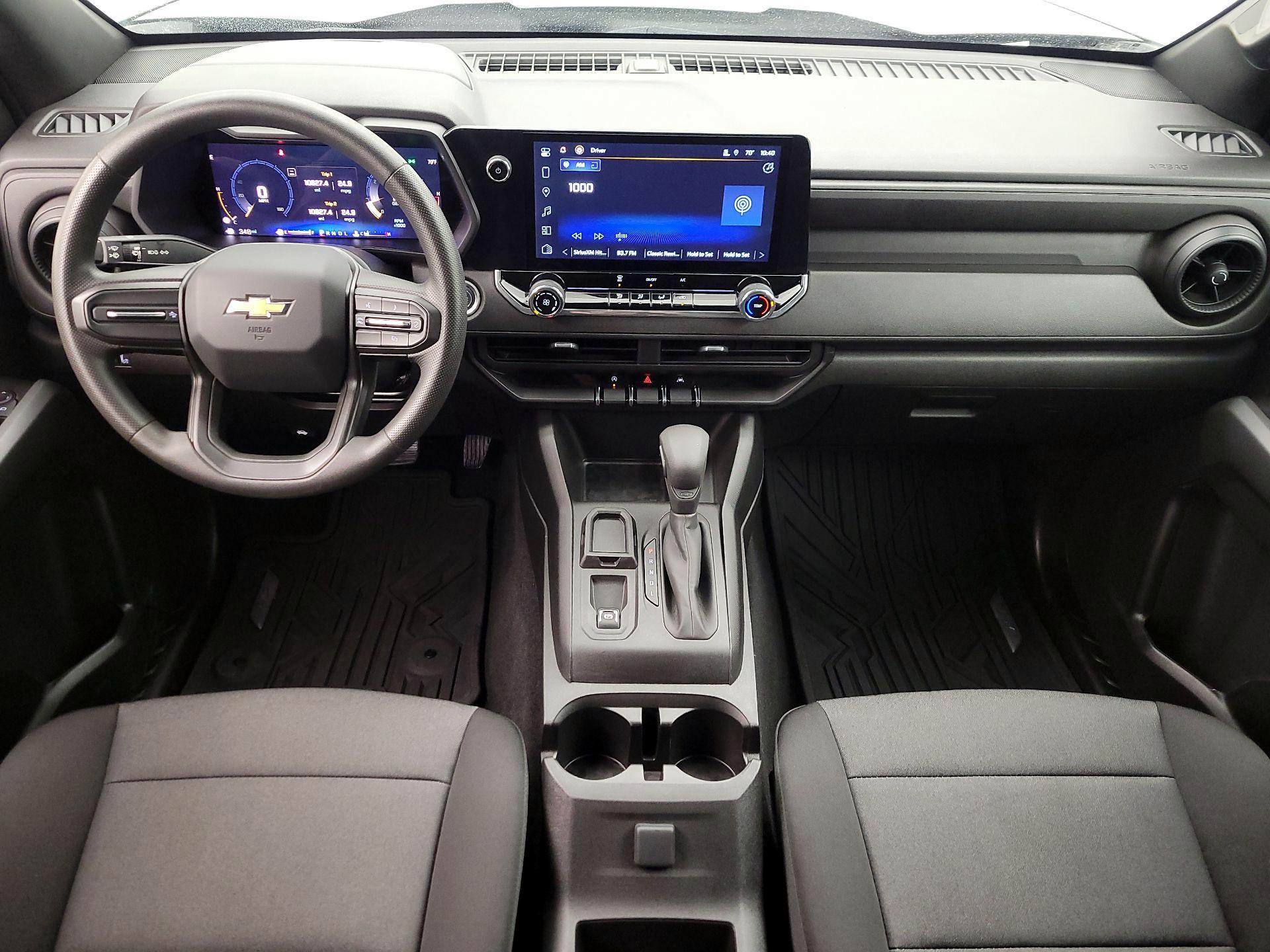 Thumbnail: 2024 Chevrolet Colorado - 9