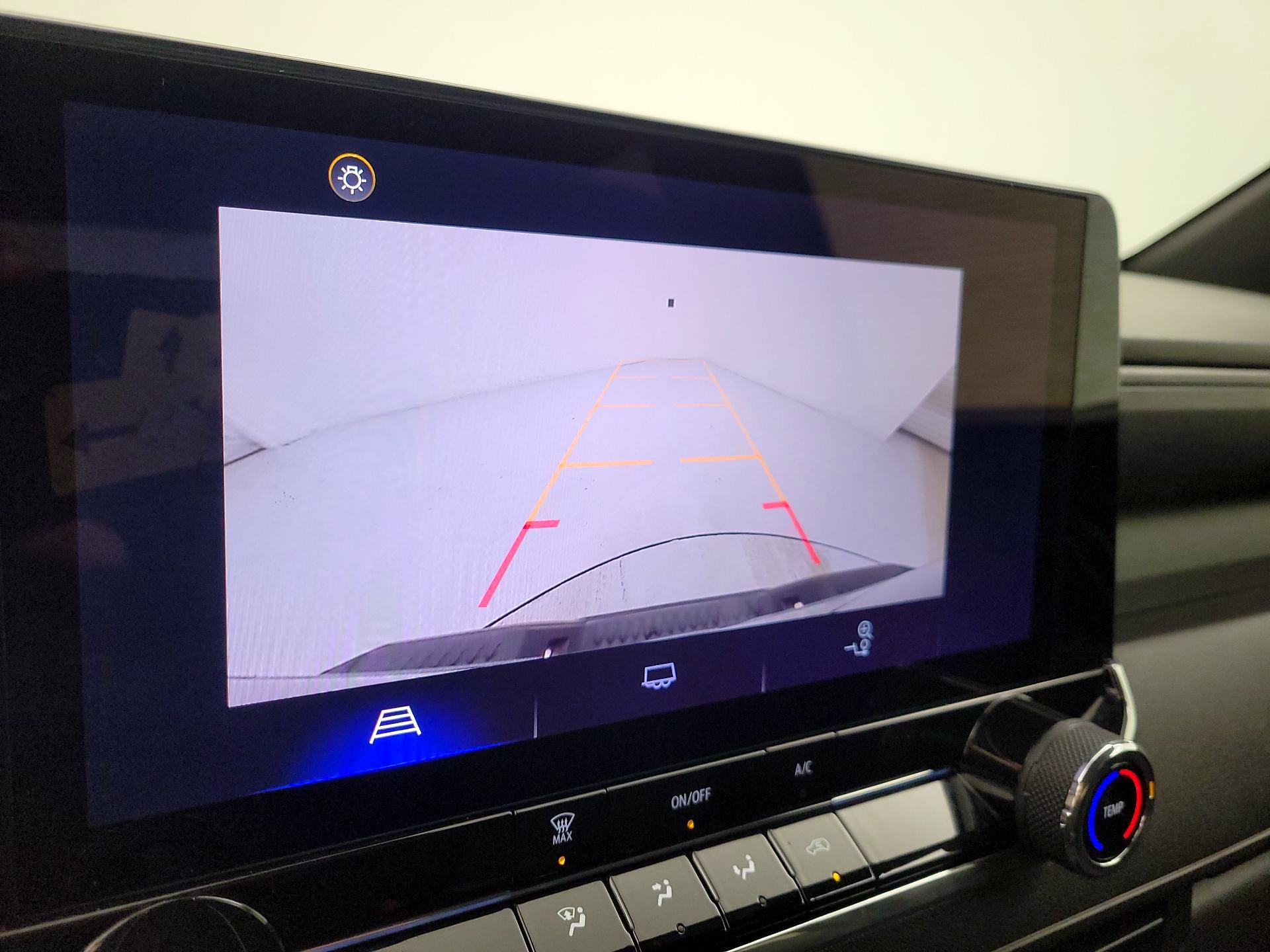 Thumbnail: 2024 Chevrolet Colorado - 13