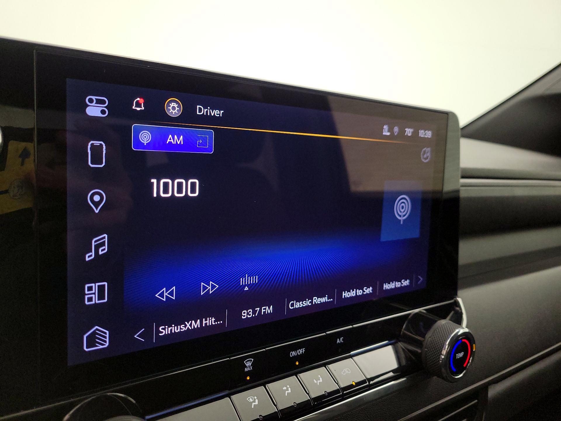 Thumbnail: 2024 Chevrolet Colorado - 14