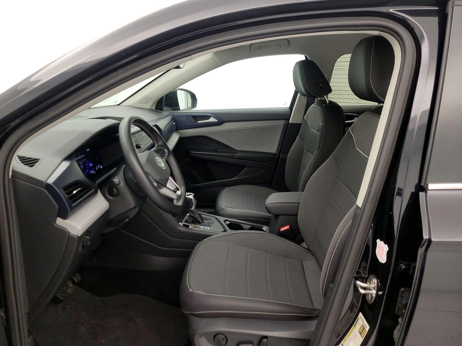 Thumbnail: 2024 Volkswagen Taos - 11