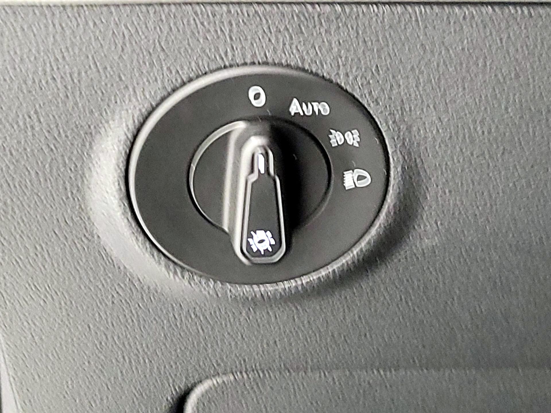 Thumbnail: 2024 Volkswagen Taos - 13