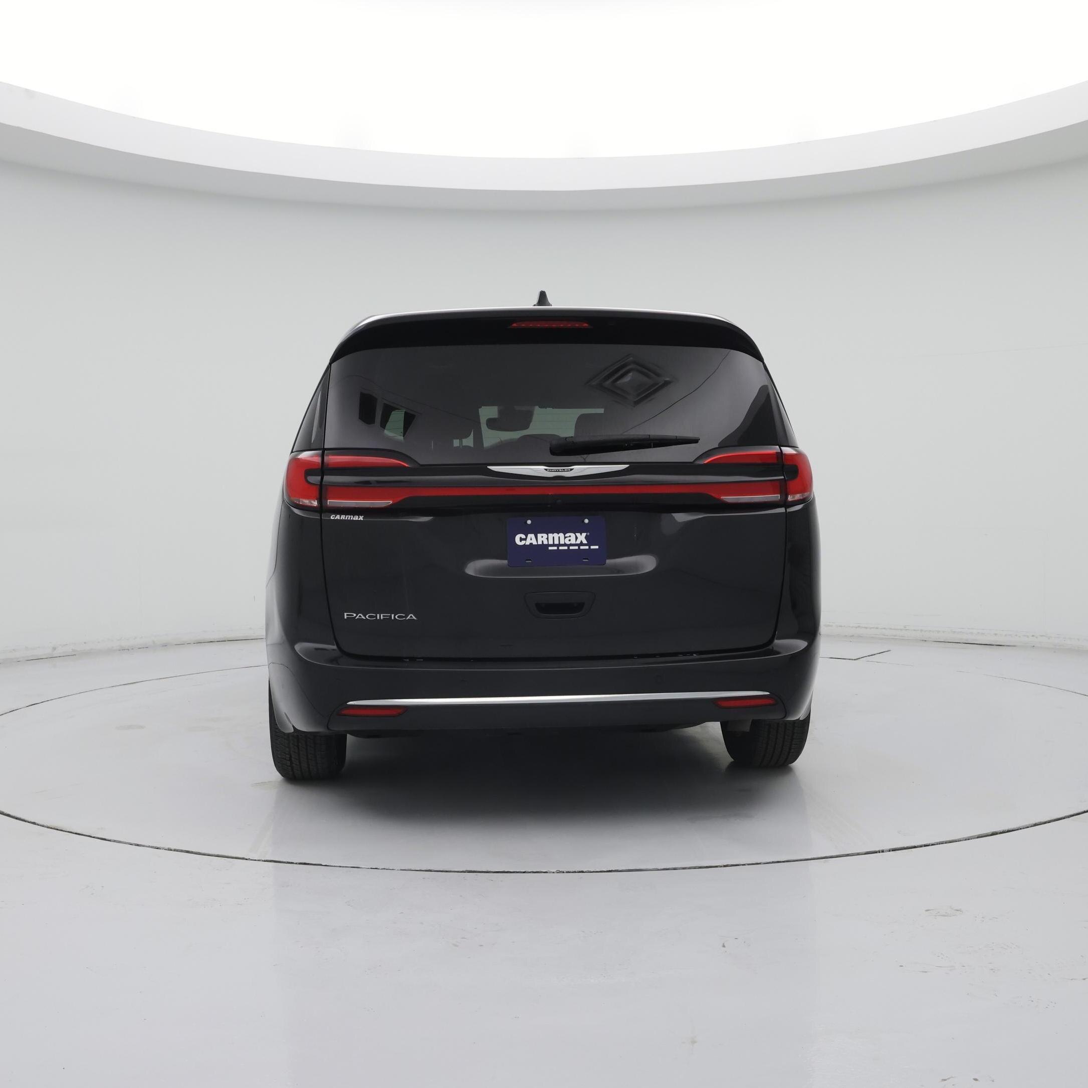 Thumbnail: 2023 Chrysler Pacifica - 6