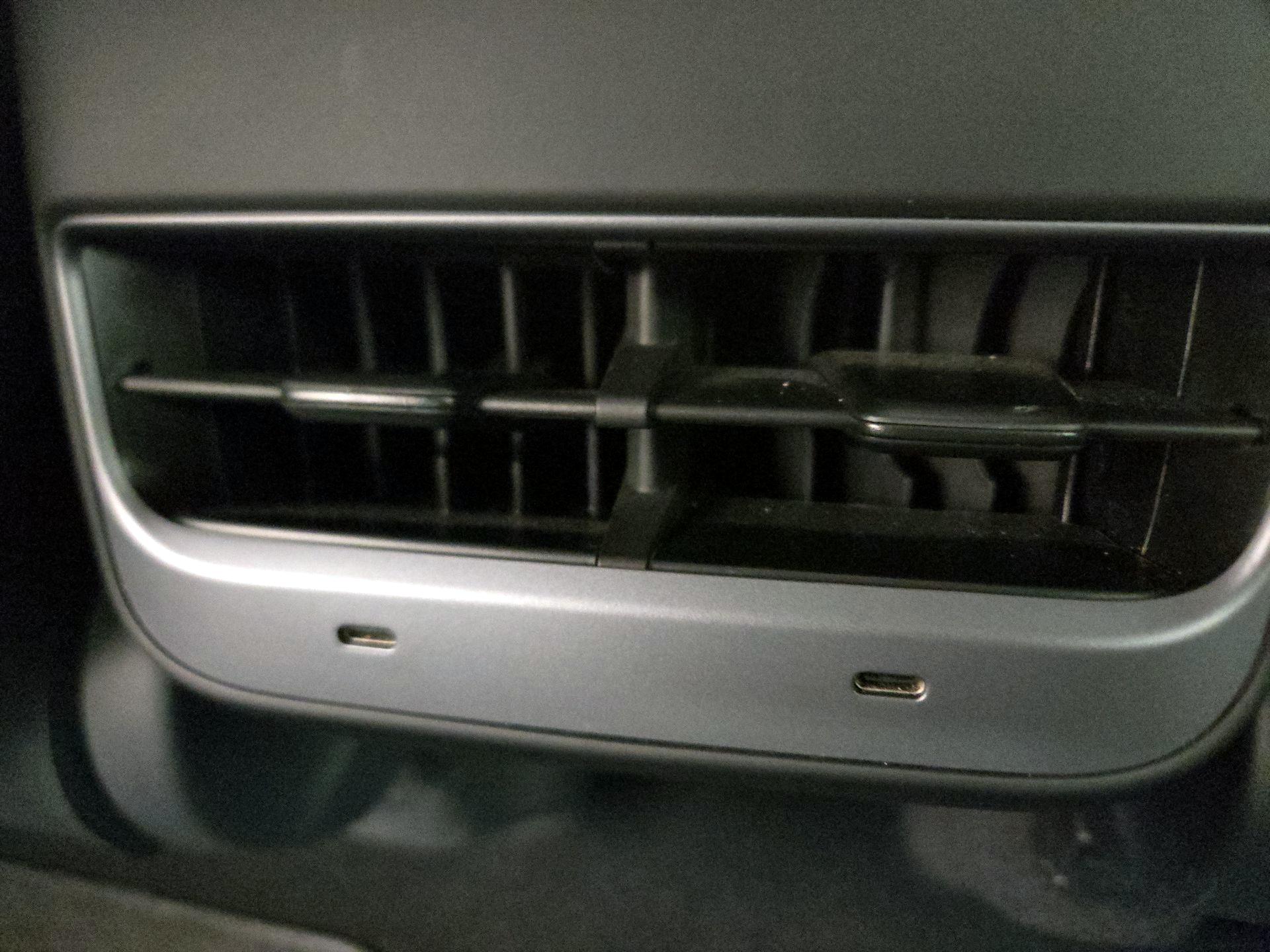 Thumbnail: 2021 Tesla Model Y - 19