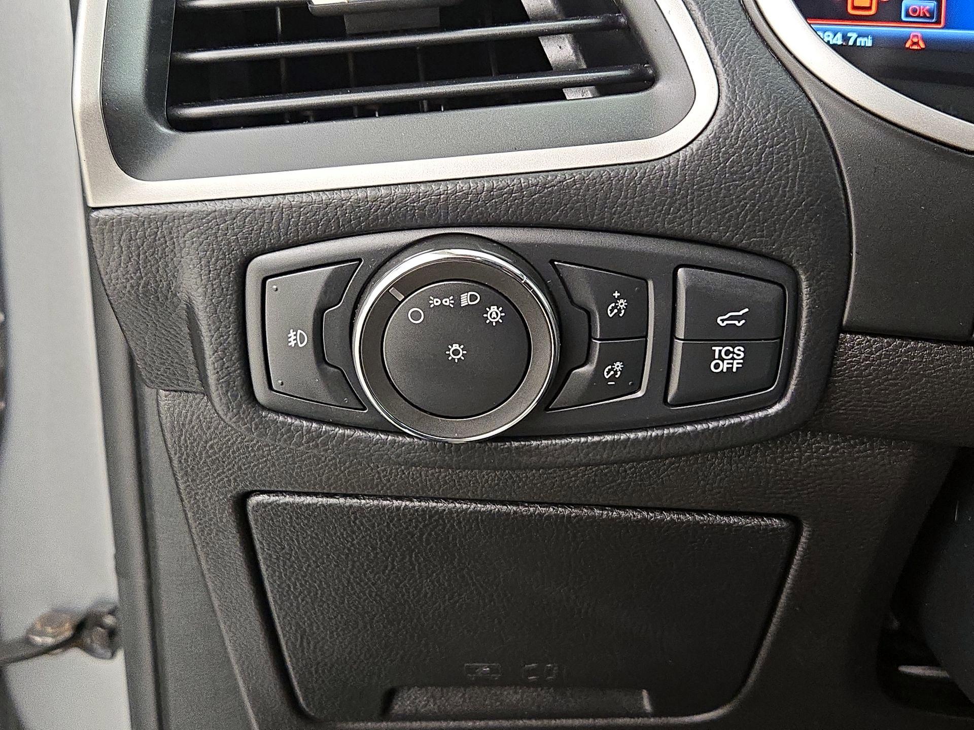 Thumbnail: 2020 Ford Edge - 13