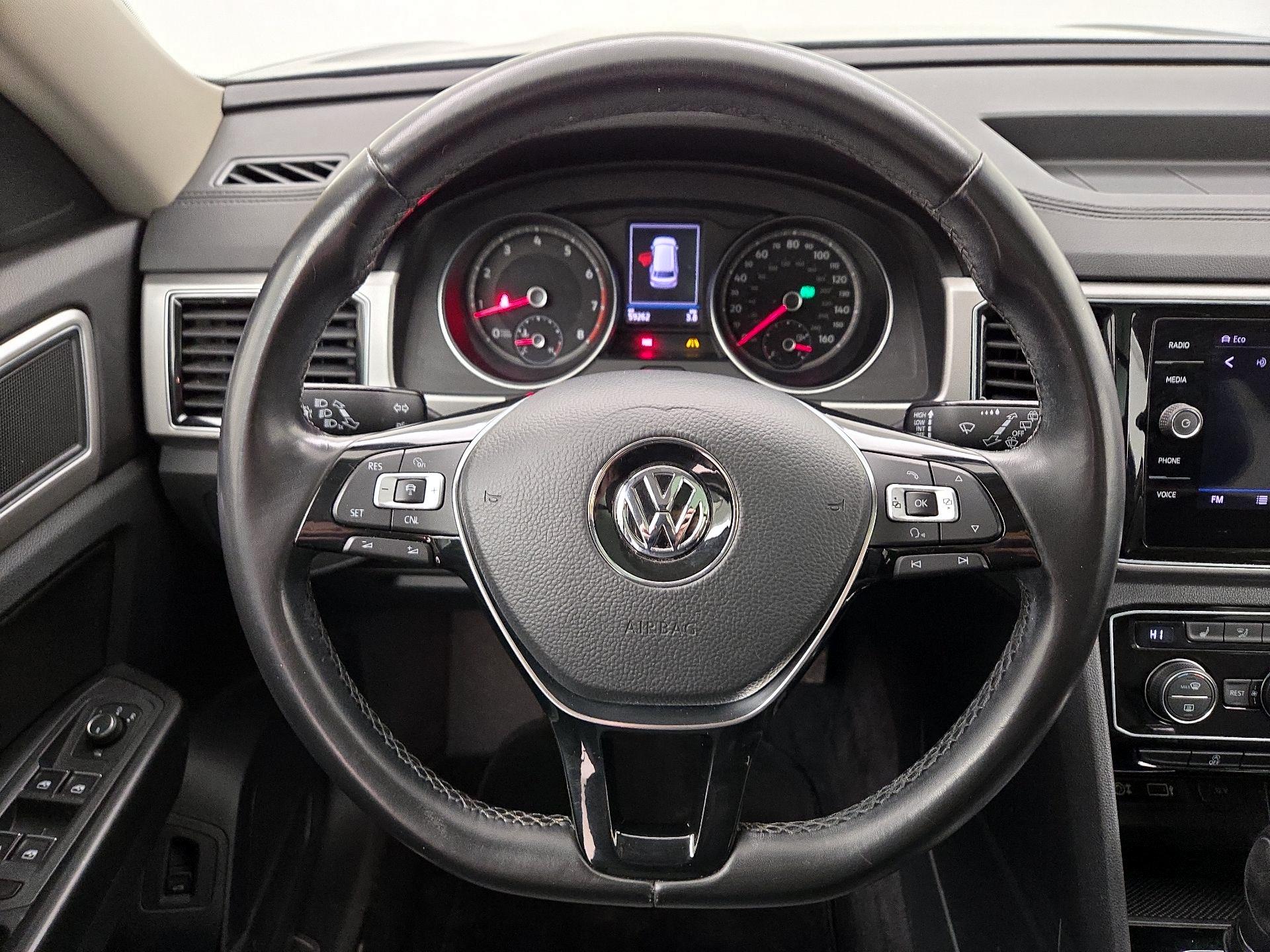 Thumbnail: 2018 Volkswagen Atlas - 10