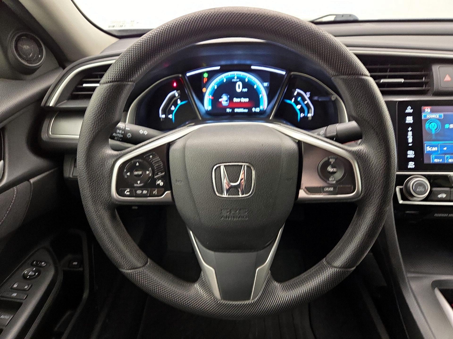 Thumbnail: 2017 Honda Civic - 10