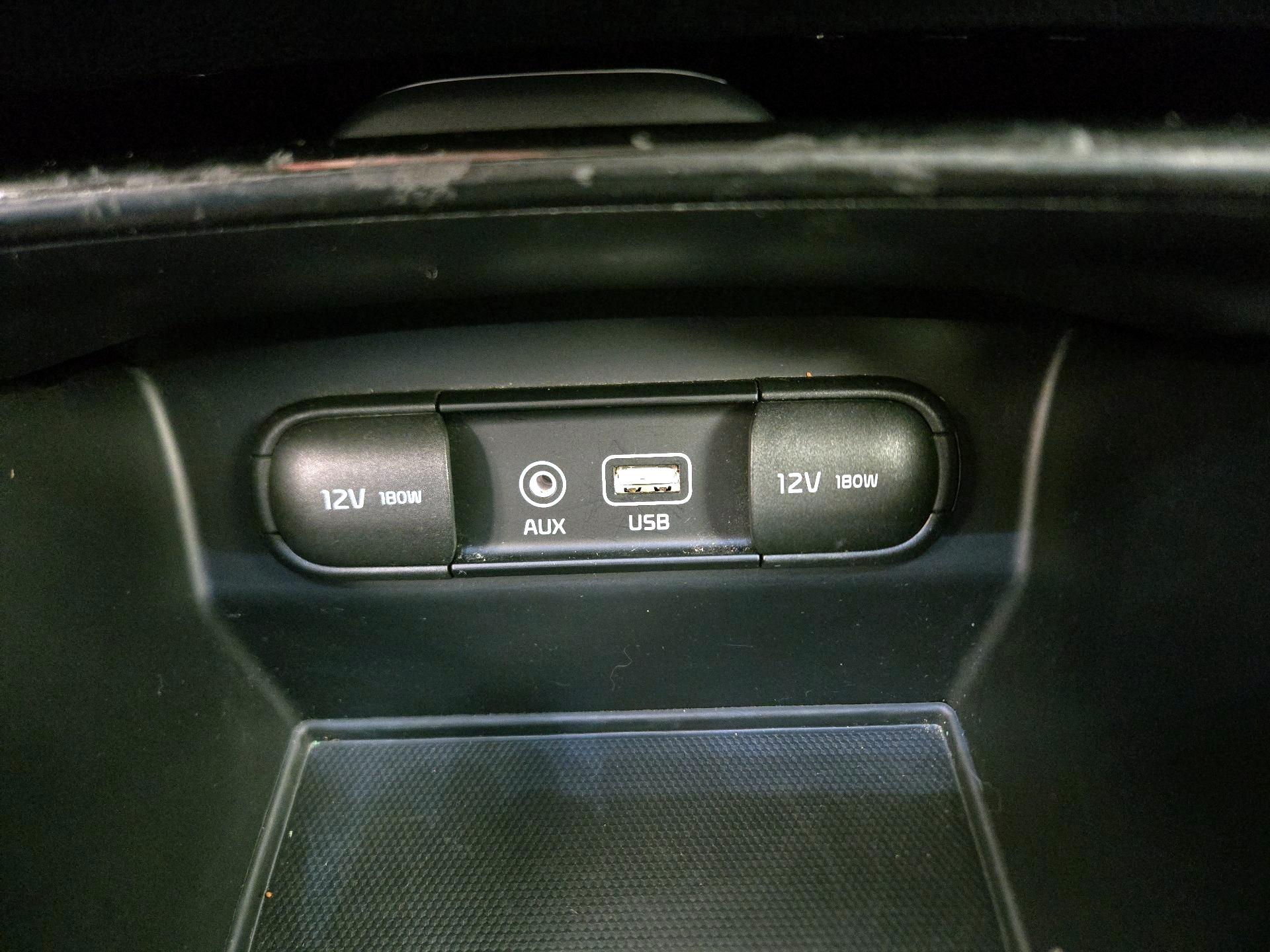 Thumbnail: 2017 Kia Sorento - 19