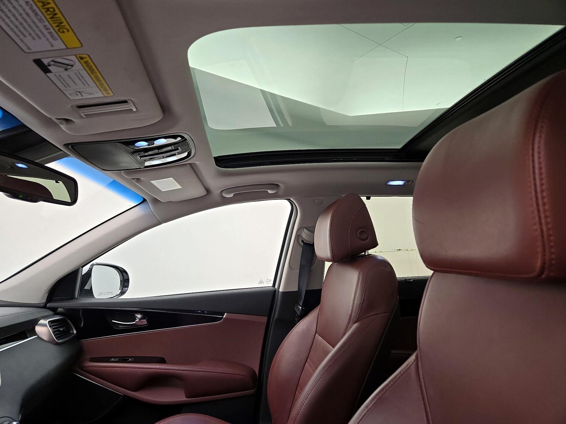 Thumbnail: 2017 Kia Sorento - 20