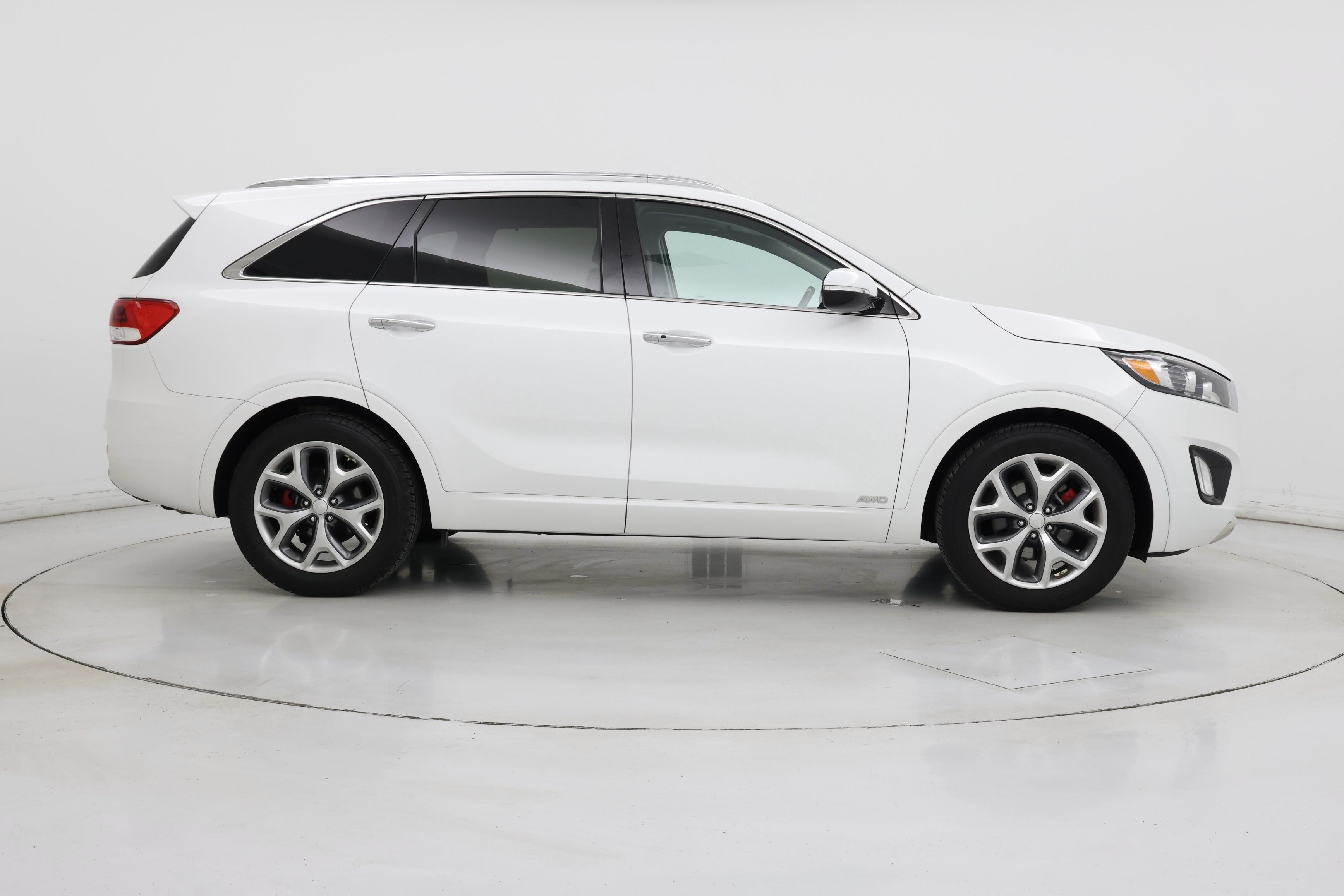 Thumbnail: 2017 Kia Sorento - 7