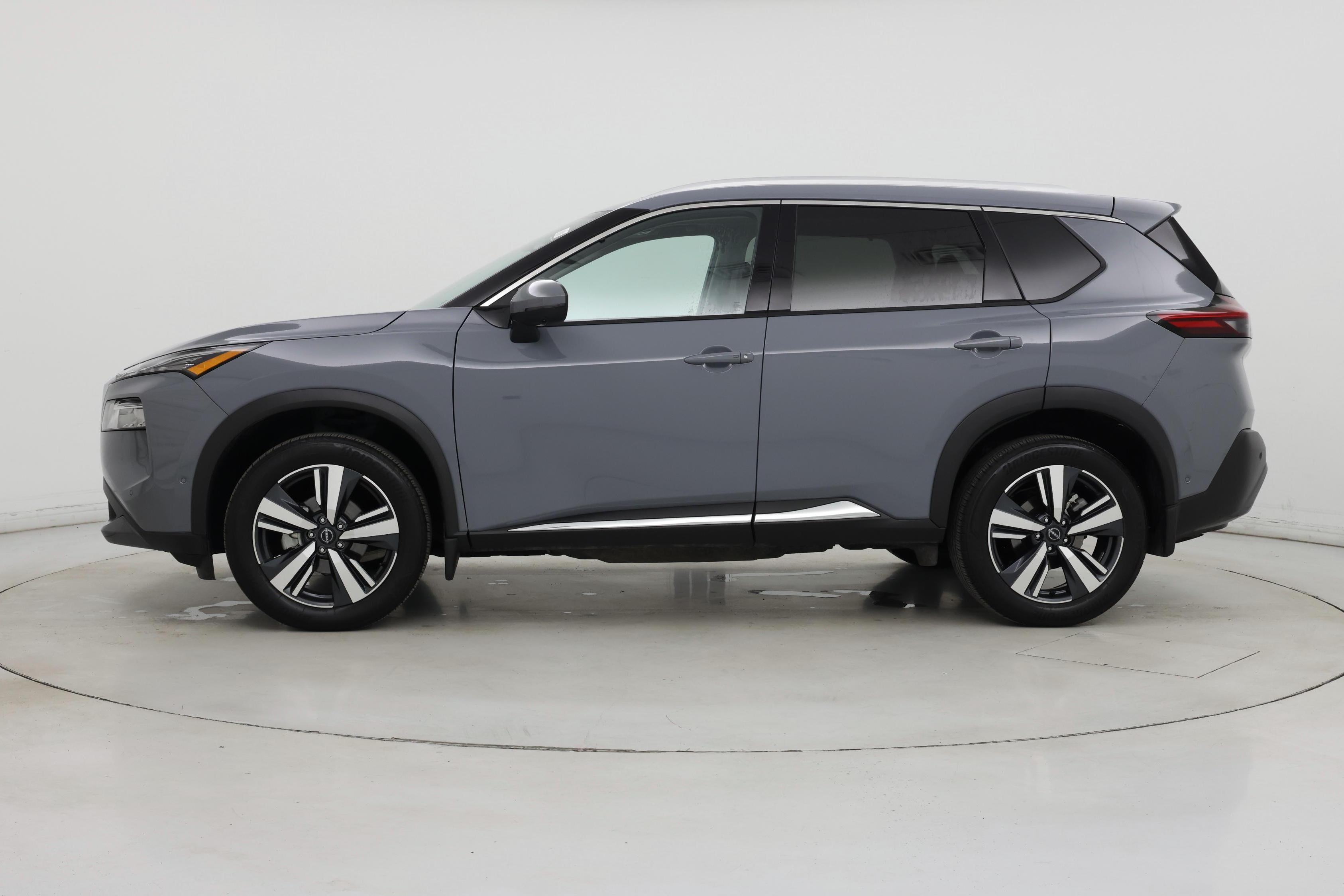 Thumbnail: 2023 Nissan Rogue - 3