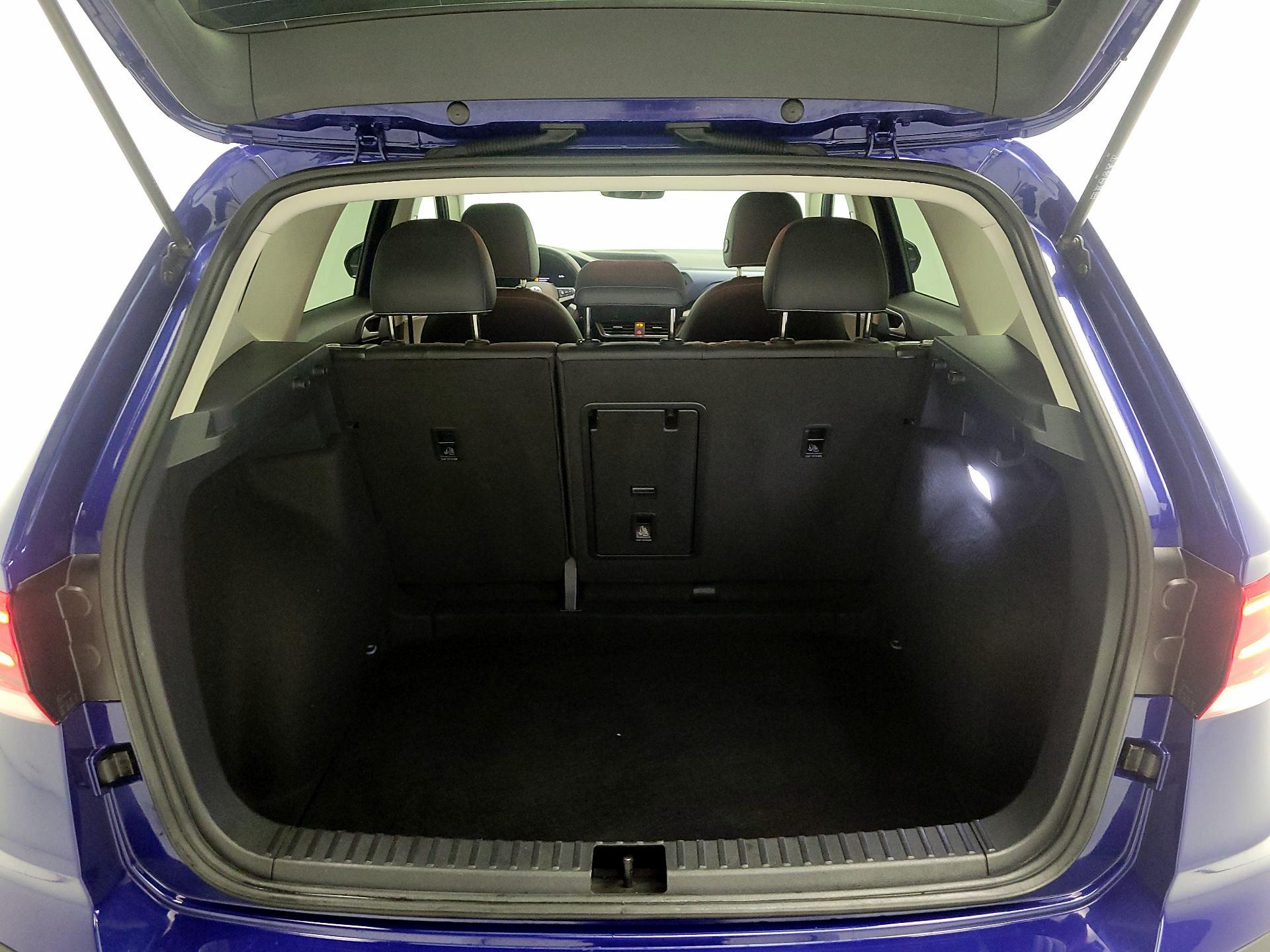 Thumbnail: 2024 Volkswagen Taos - 18